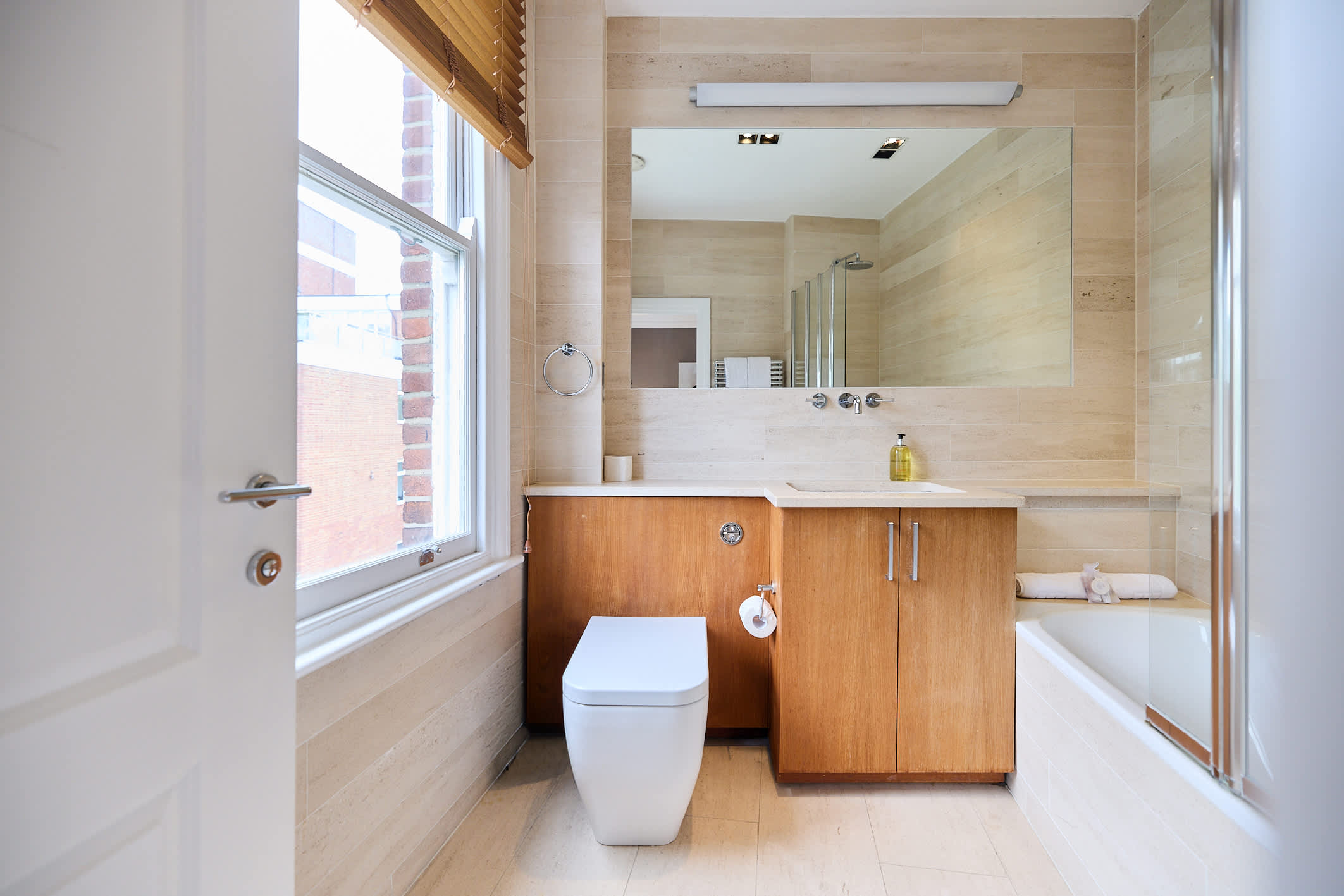 A Study in Timber & Glass by Abbey Road in Hamilton Gardens 26 NW8 9PU - Property image 42 - VivreStays