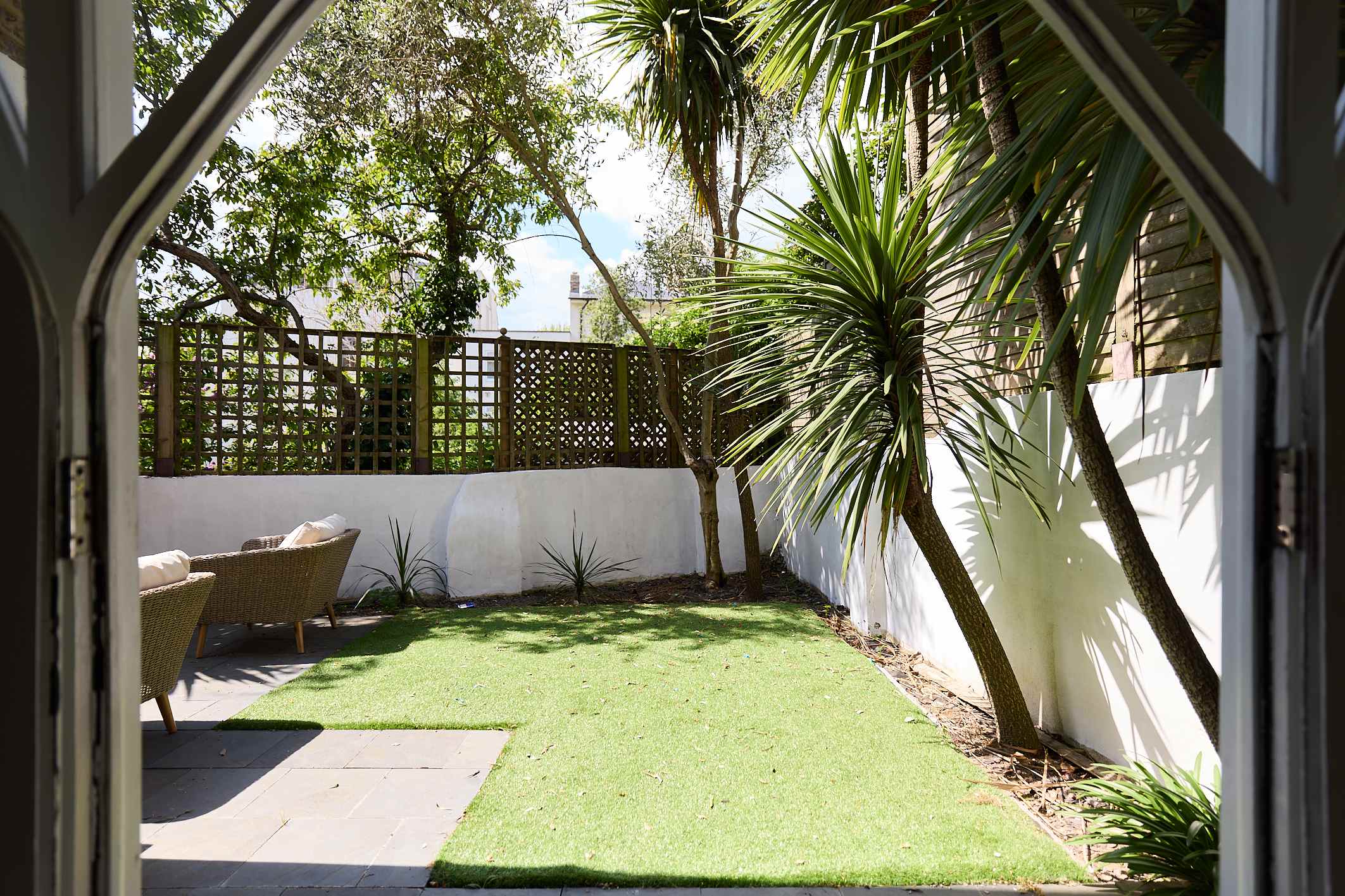 A Study in Timber & Glass by Abbey Road in Hamilton Gardens 26 NW8 9PU - Property image 46 - VivreStays