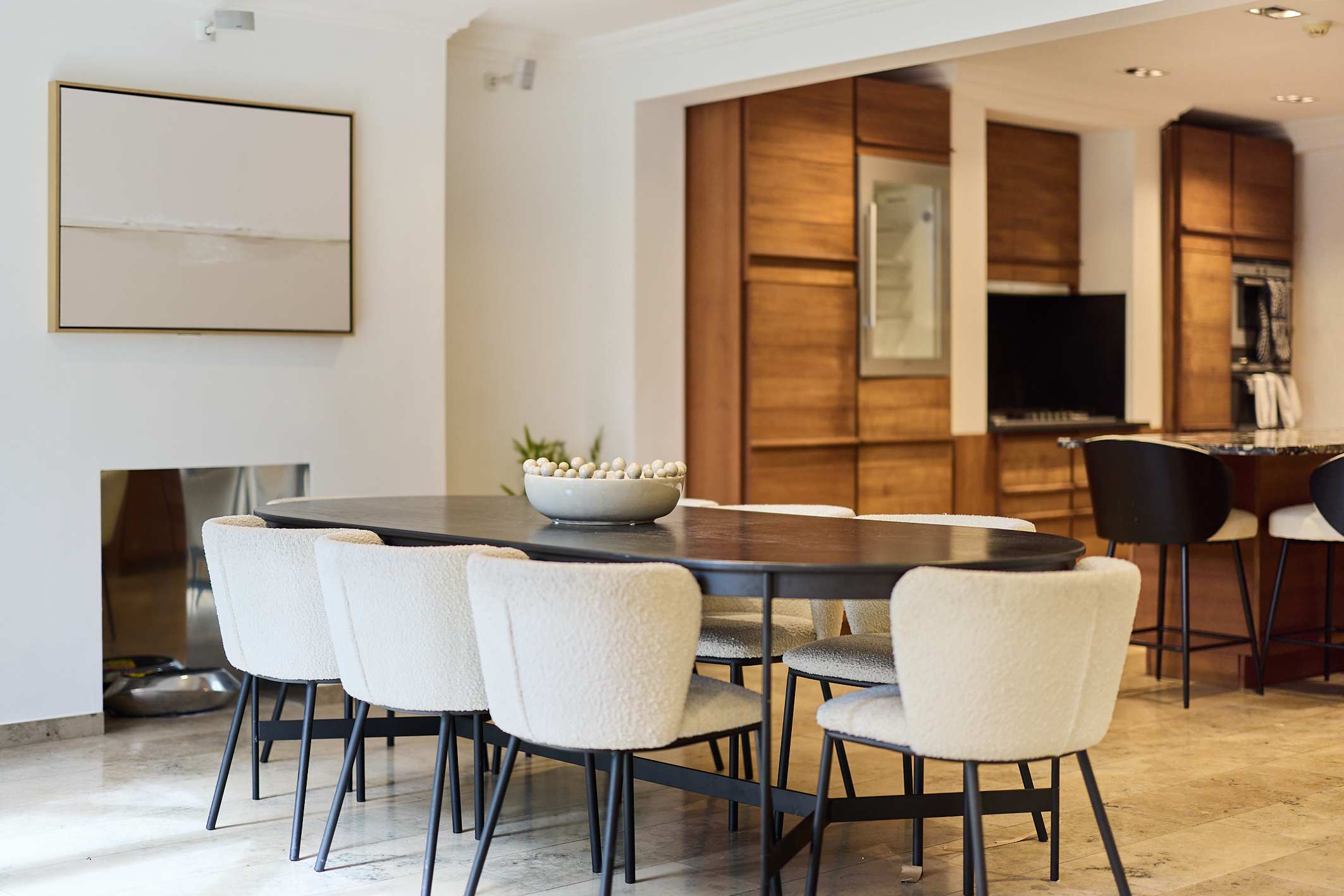 A Study in Timber & Glass by Abbey Road in Hamilton Gardens 26 NW8 9PU - Property image 8 - VivreStays