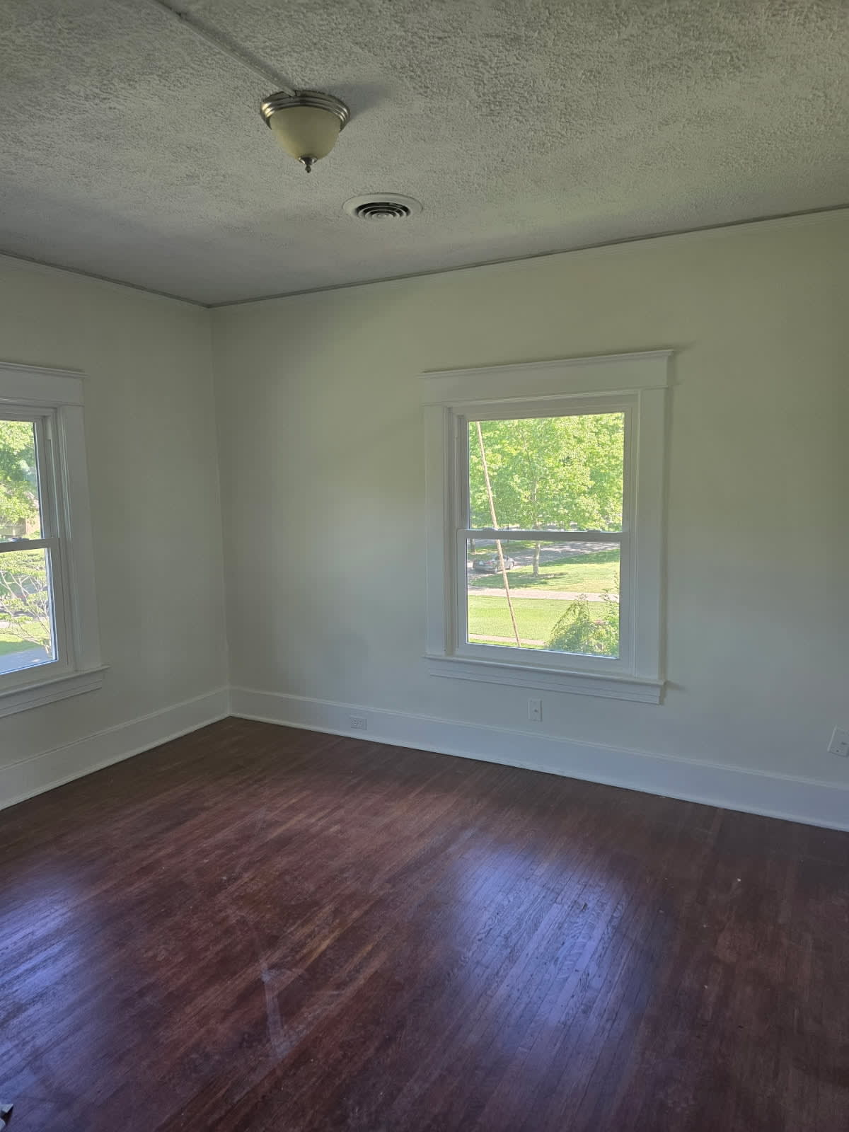 Perfect Derby House | 2 mi to Churchill Downs