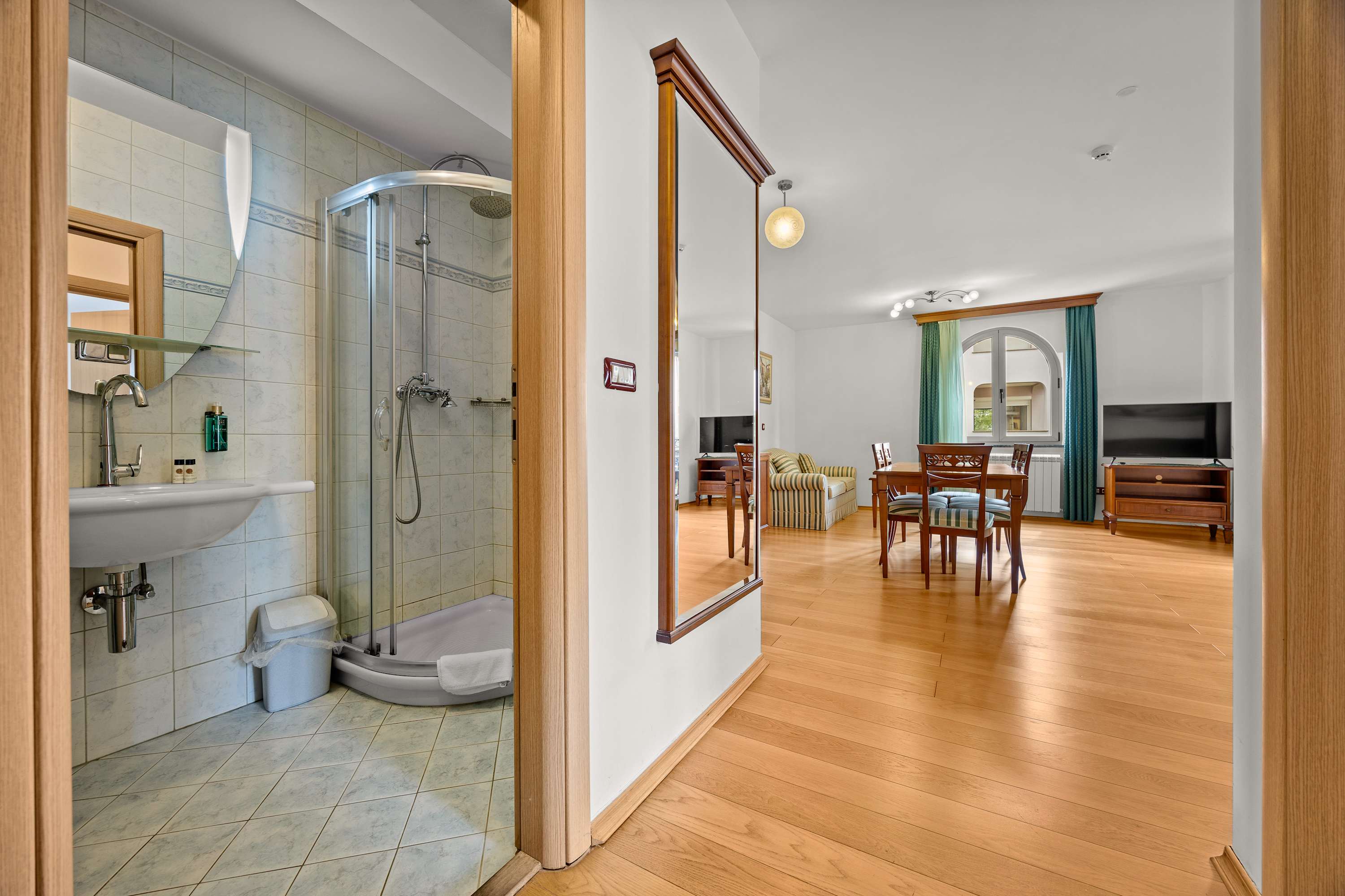 One-bedroom apartment with balcony at Villa Armin