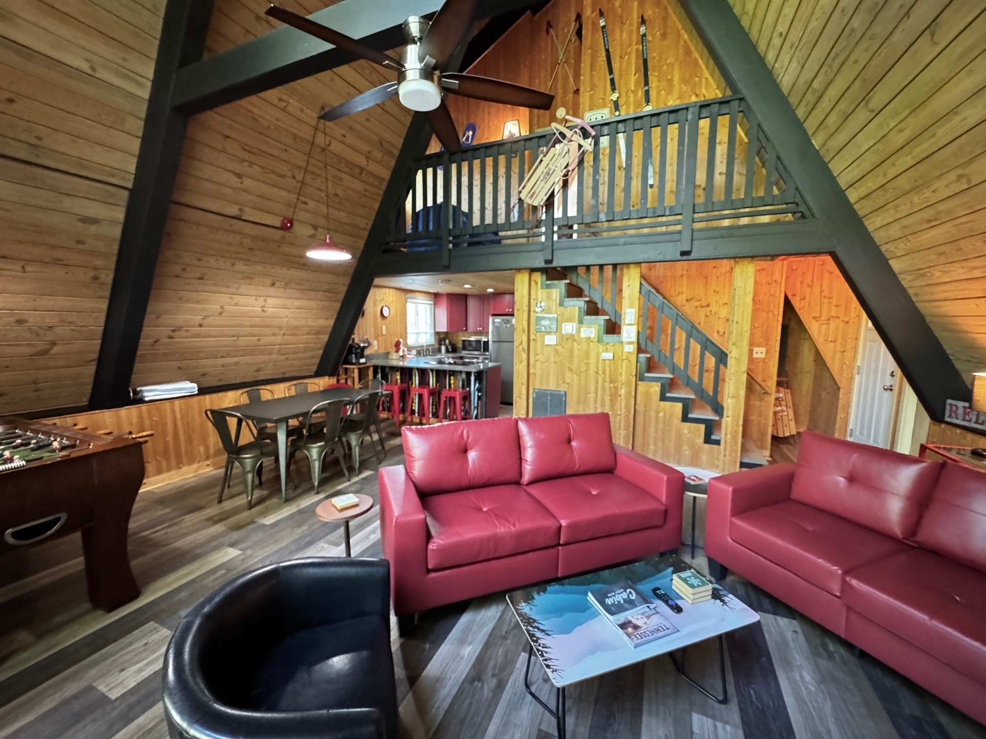 Four Ski-sons Chalet 3