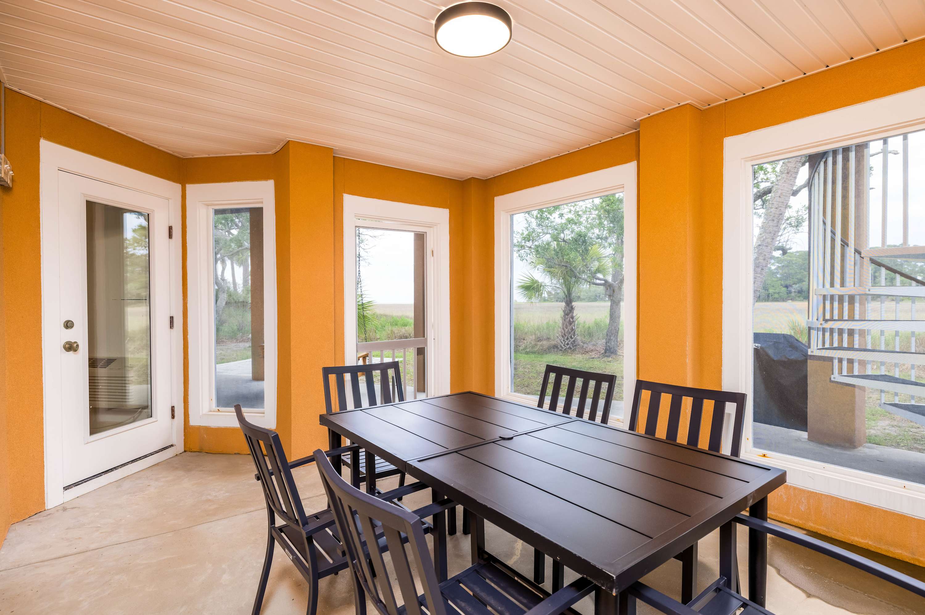 Ground Level Sitting Area off the Game Room