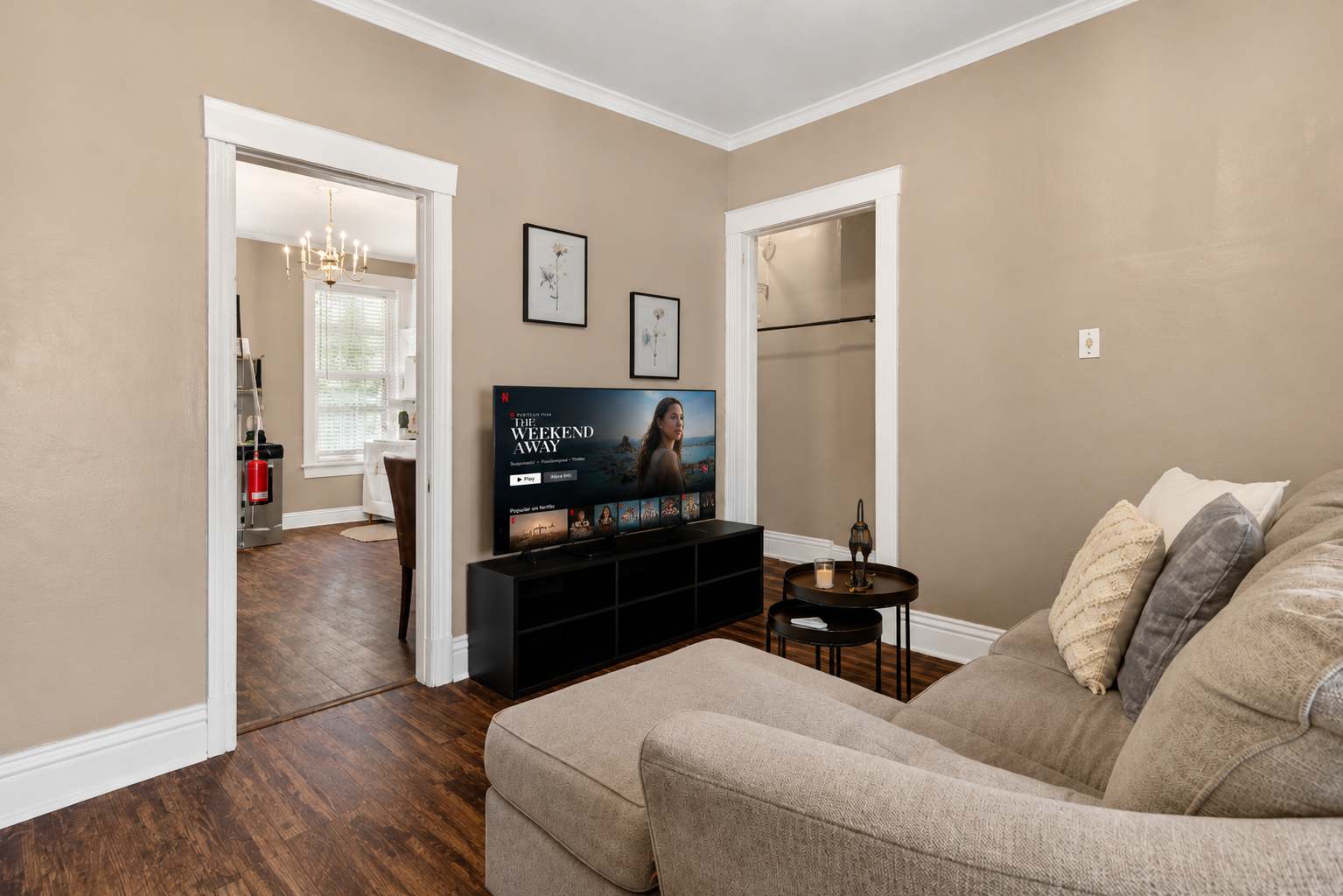 Iconic Old Louisville apartment near Downtown!