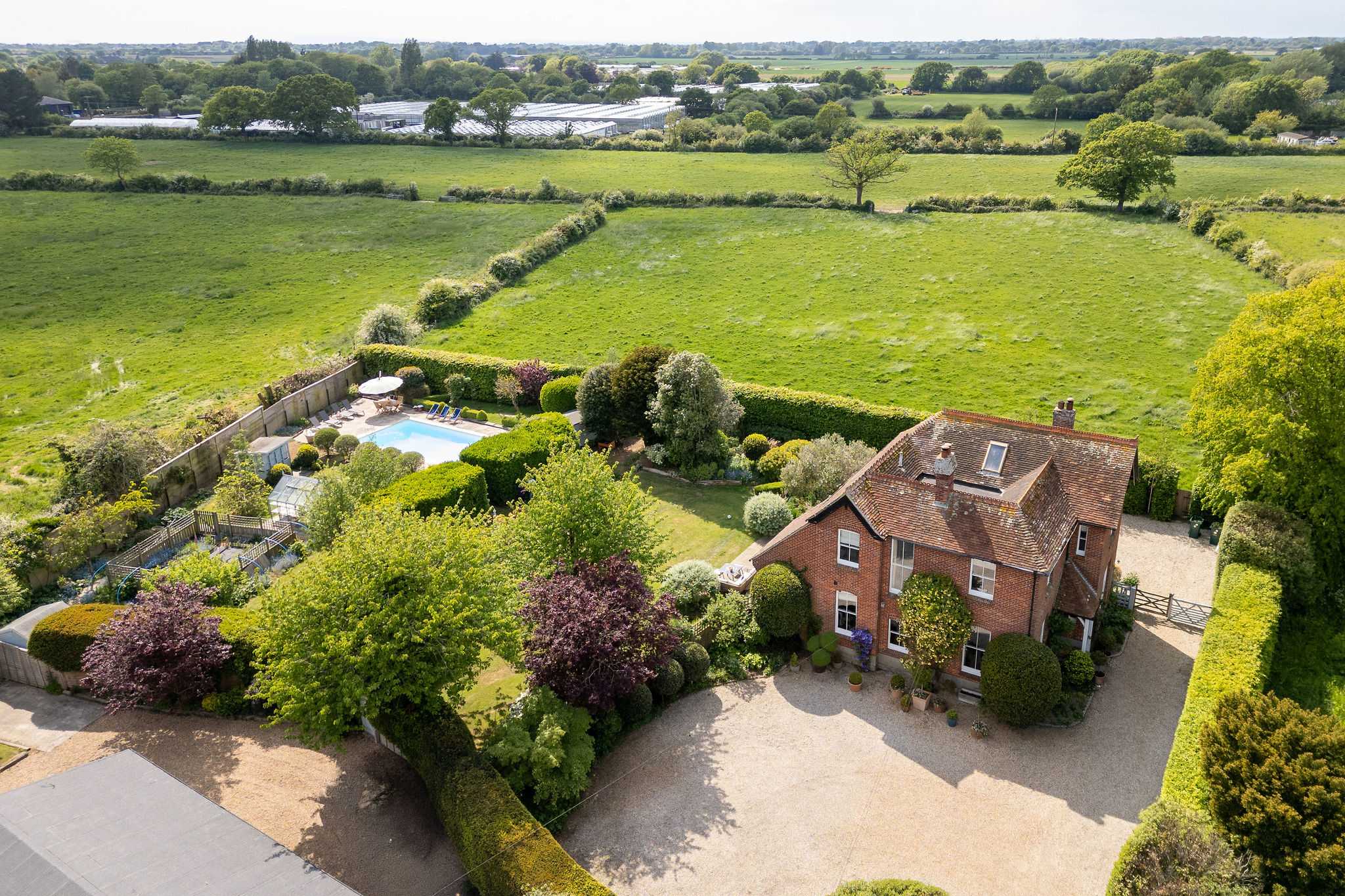 House & Annexe, Sleeps 18, Heated Pool