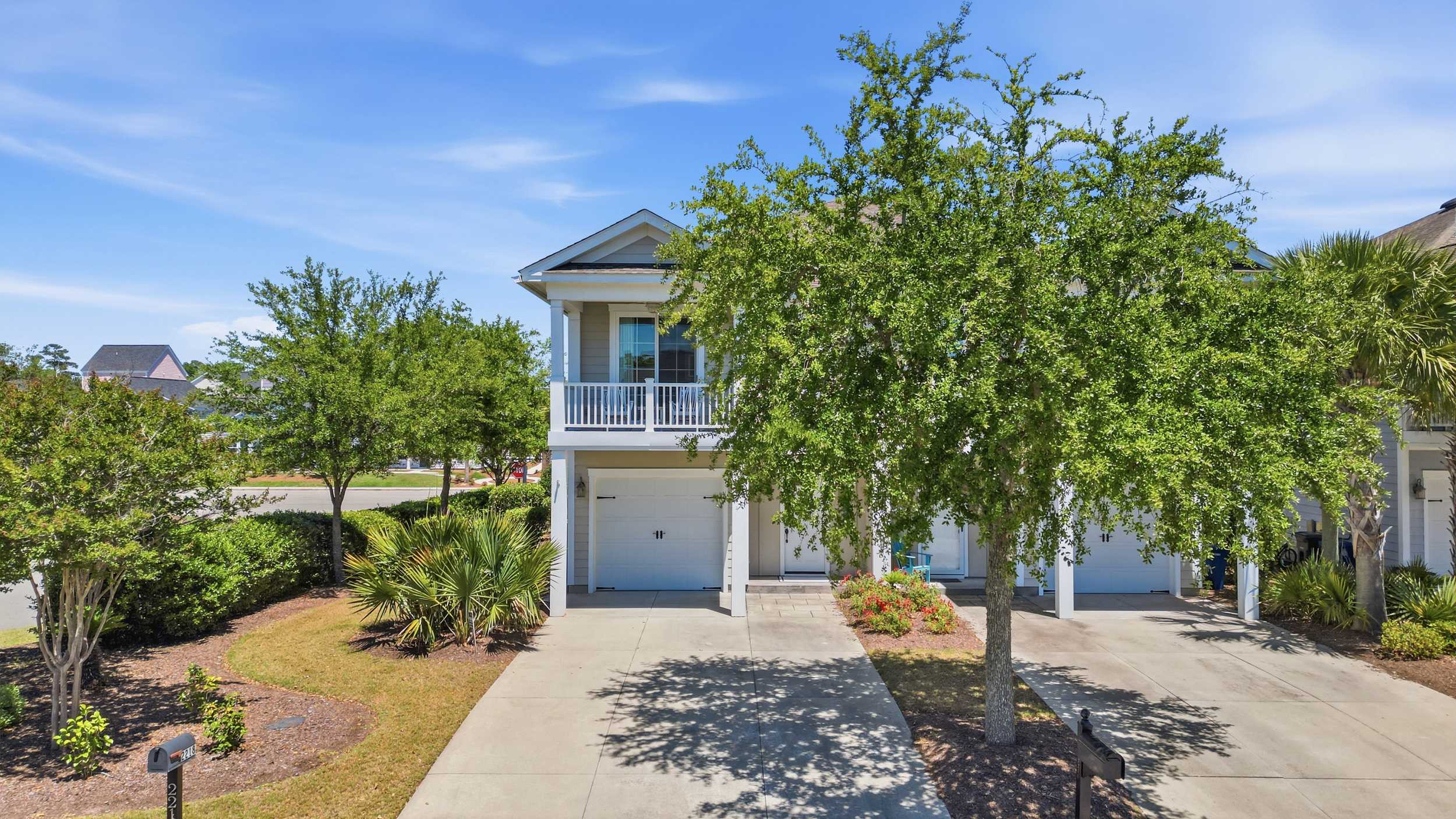 Ocean Air Oasis Resort House w Huge Pool Hot Tub
