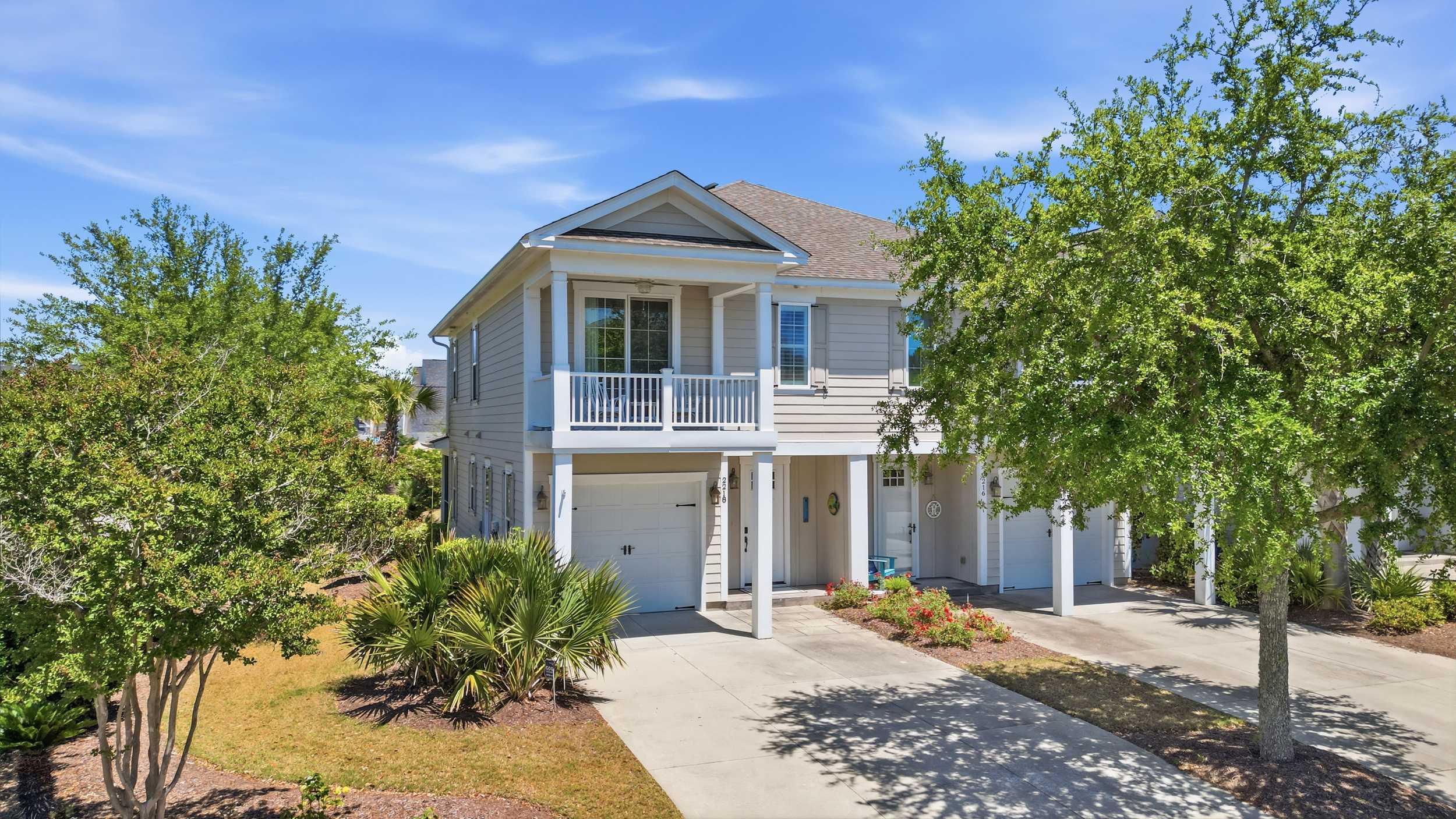 Ocean Air Oasis Resort House w Huge Pool Hot Tub
