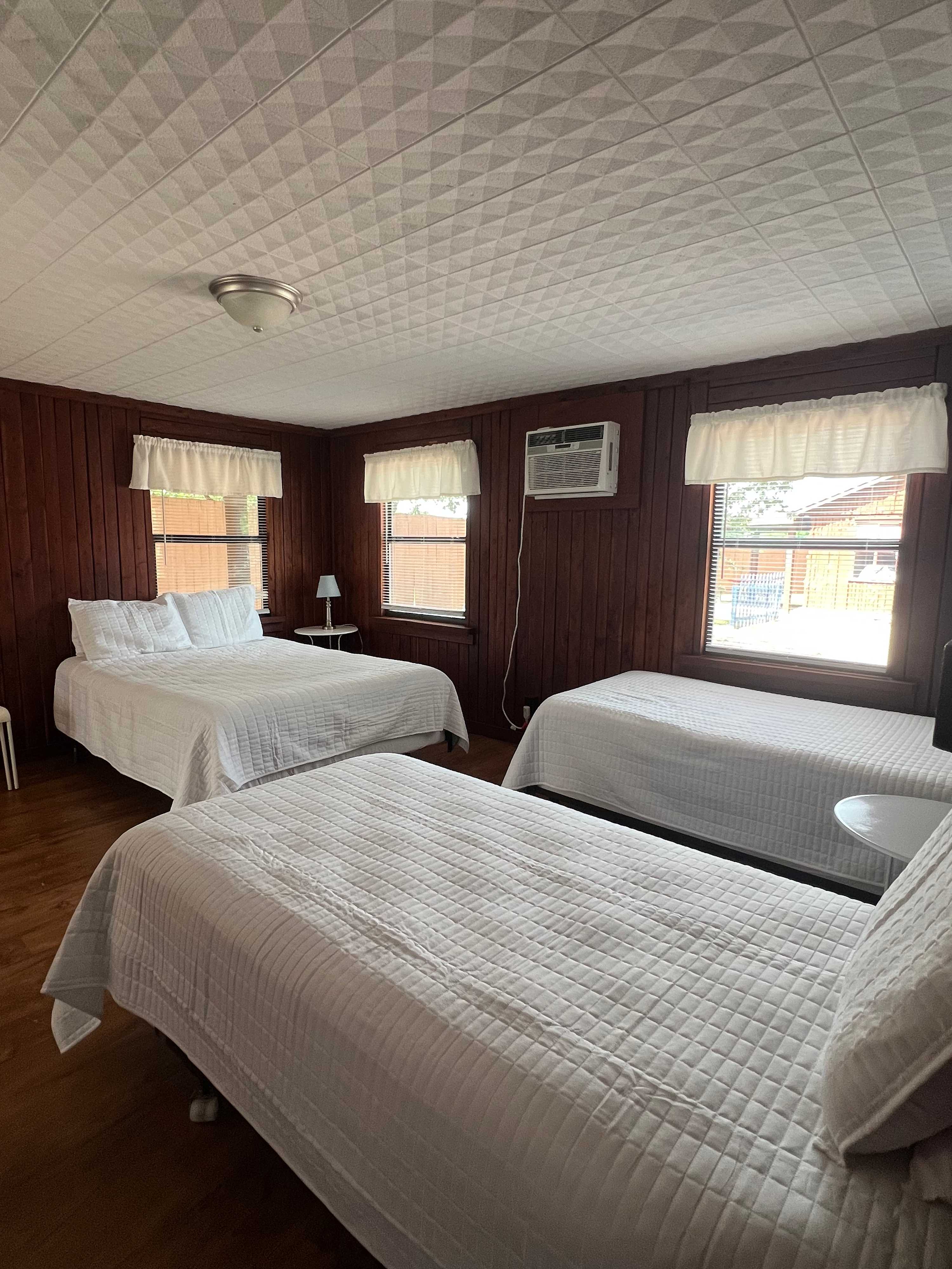2BR/Cabin/LakeView/Pool/GameRoom/BuchananDam