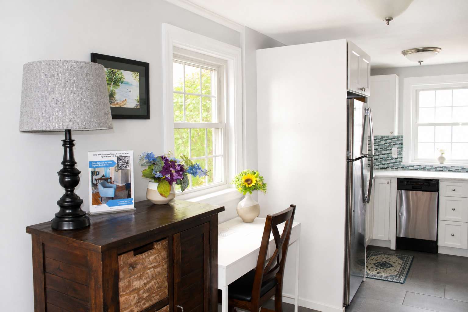 Cozy 2BR Getaway Steps from Lake Winnipesaukee - Foto 6
