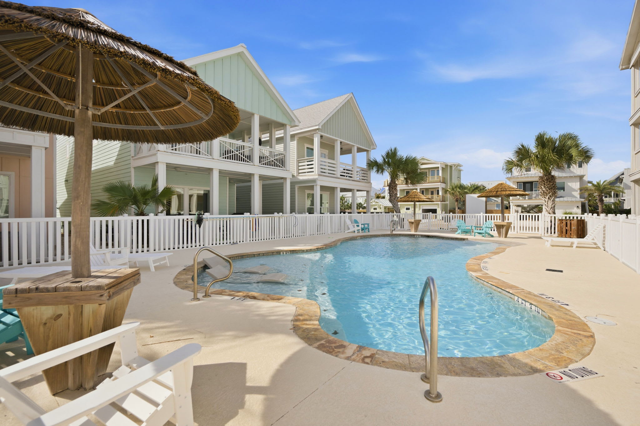 Private Boardwalk, Pool, Sleeps 12 - Boardwalk