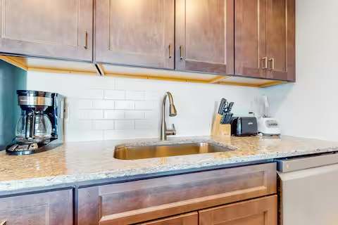 Bayview Bliss at Bridge Point 225