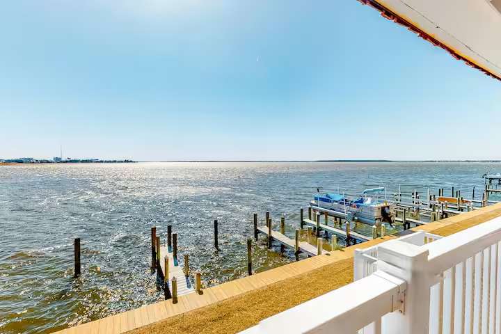 Bayview Bliss at Bridge Point 225