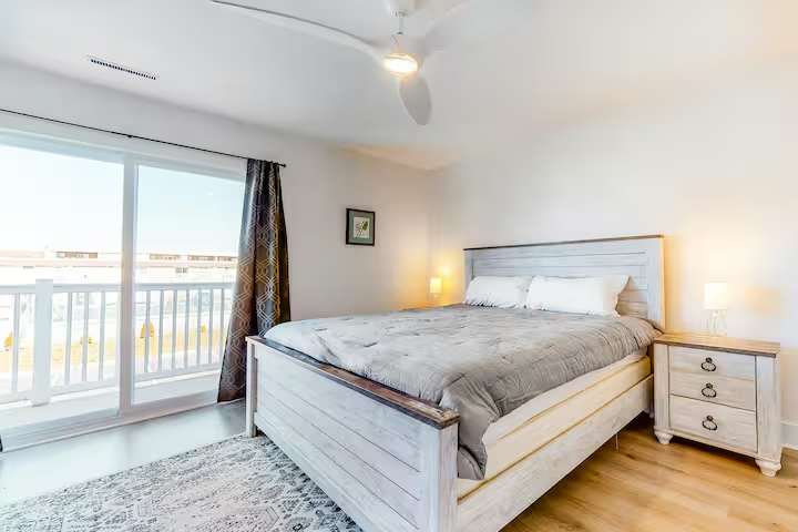 Bayview Bliss at Bridge Point 225