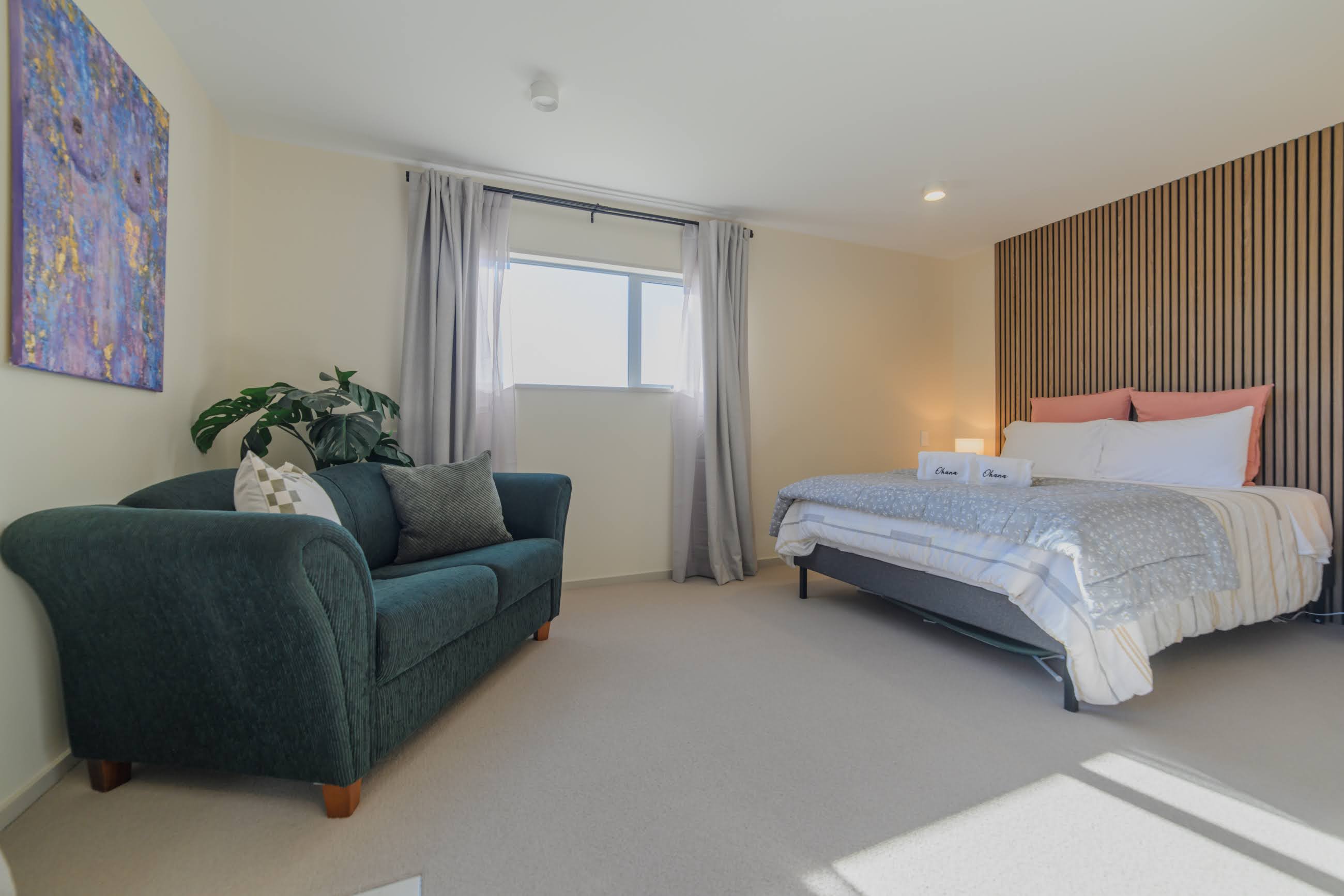 Pine Retreat | Stay With Mountain Views