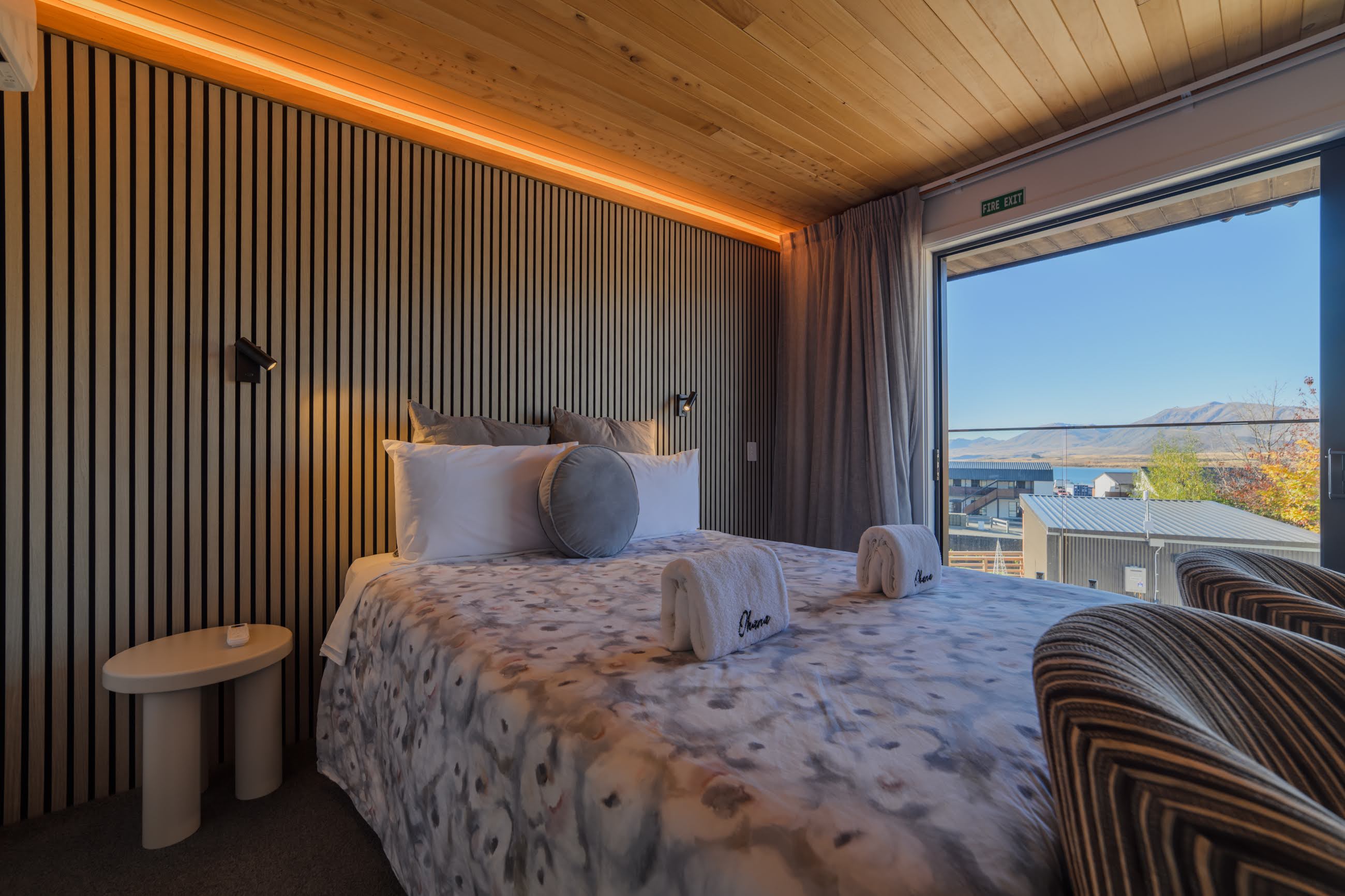Starry Retreat – Ohana
