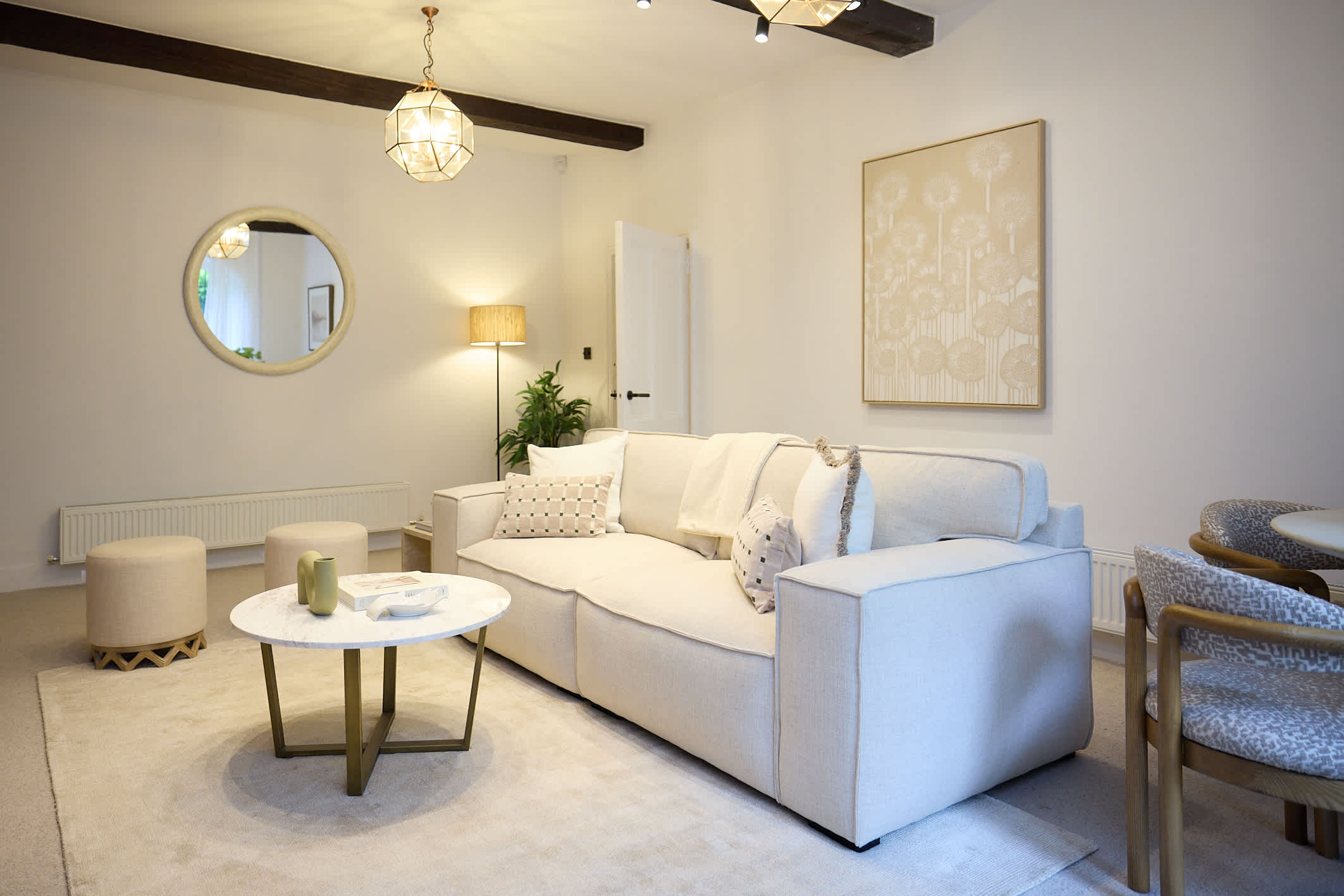 View The Brick & Timber Flat by Abbey Road in Marlborough Place 69 NW8 0PT The Brick & Timber Flat by Abbey Road in Marlborough Place 69 NW8 0PT - Property image 6 - VivreStays