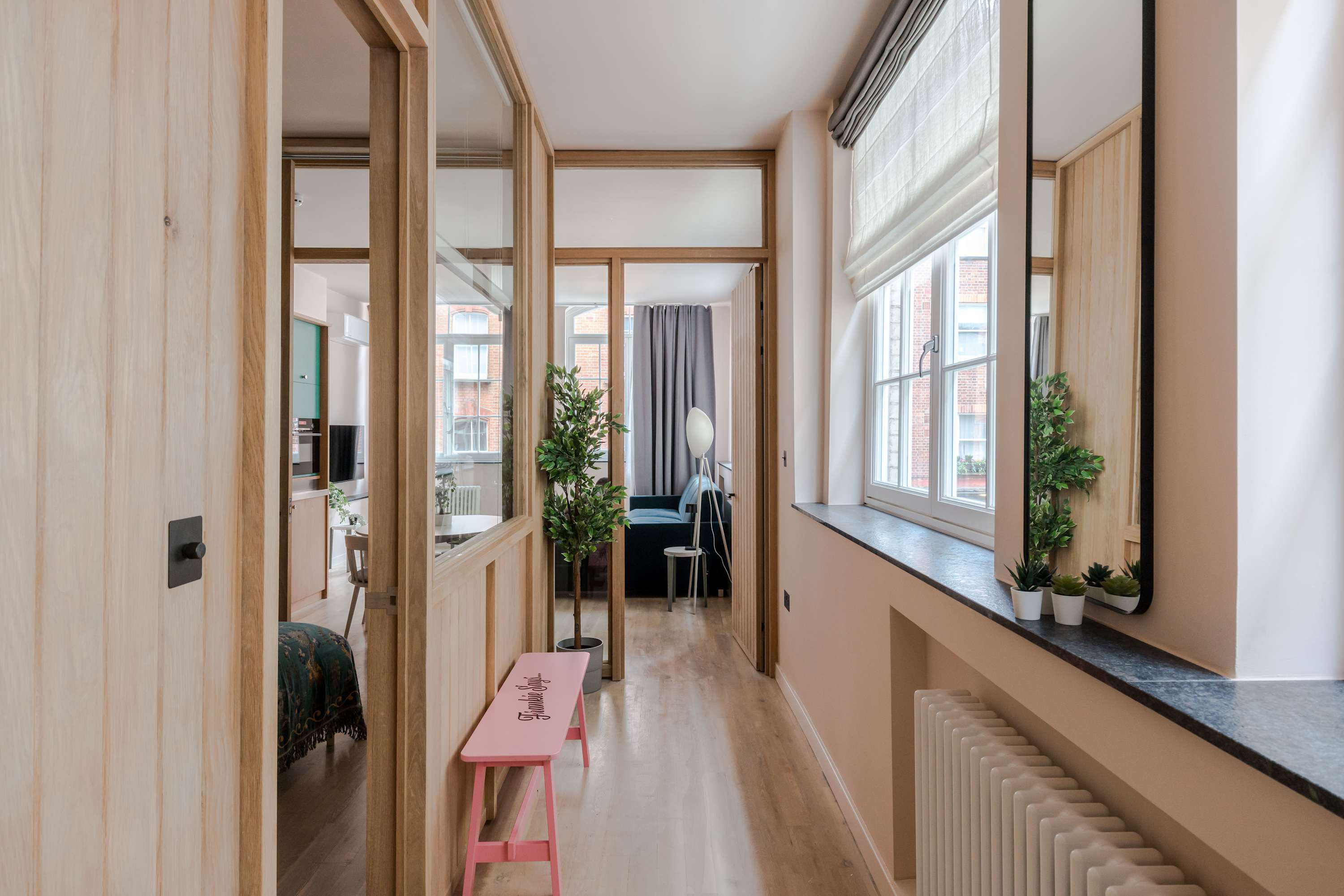 Chic 1BR Soho Flat | AC | Brewer St | Sleeps 4 in Brewer Street 18, A W1F 0SG - Property image 21 - VivreStays