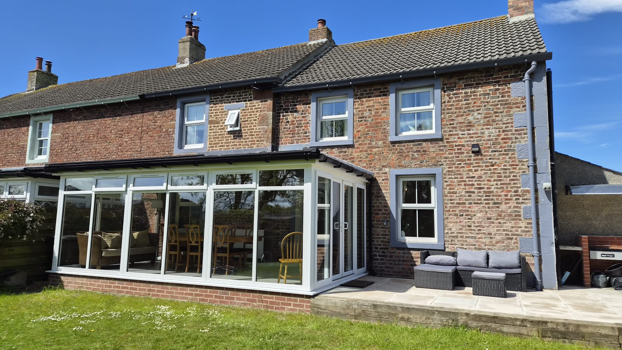 Spacious 5-Bed Home with Views, Garden & Playroom
