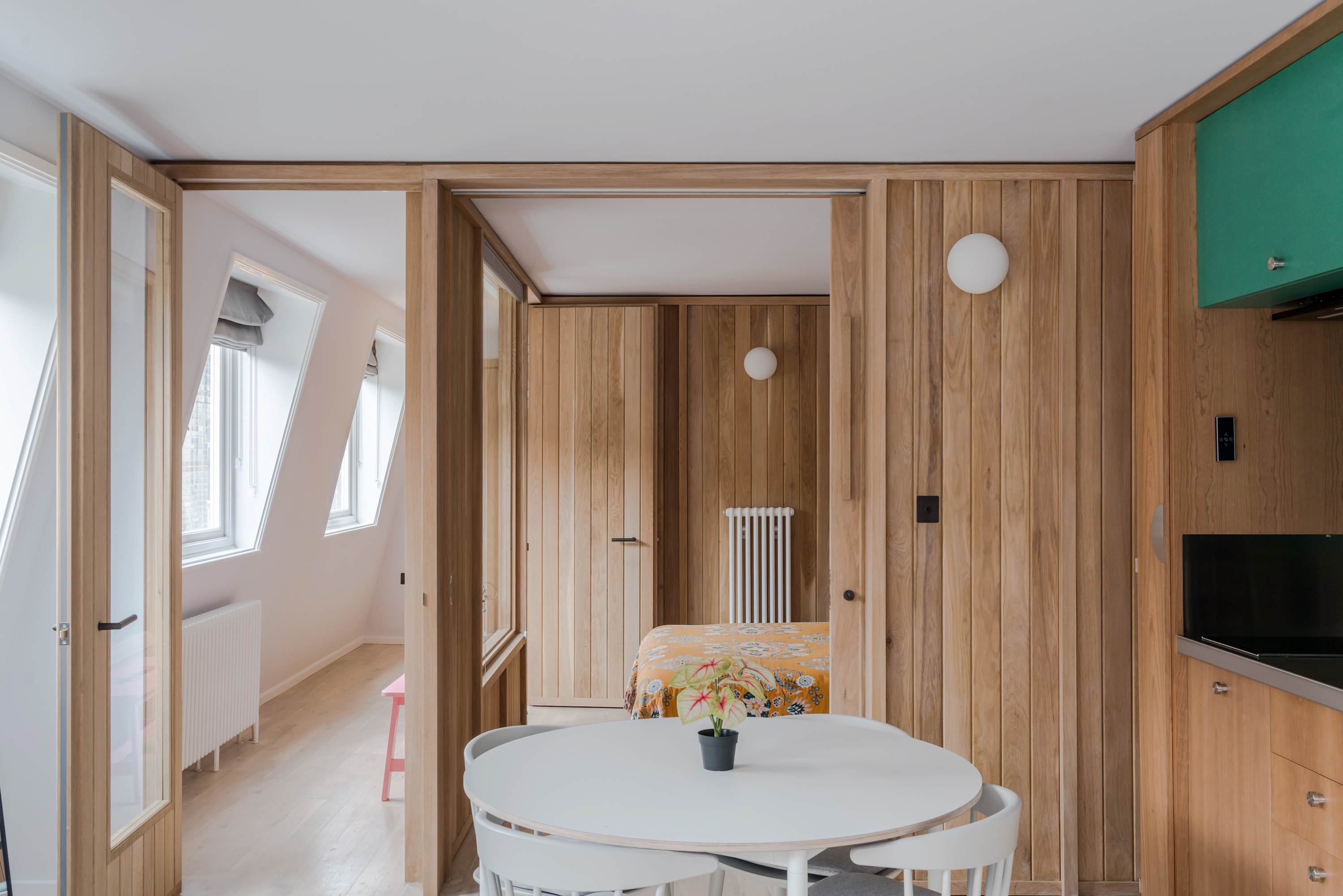 Top-Floor Soho Flat | AC | Sleeps 4 | Central Ldn in 18 Brewer Street, C W1F 0SG - Property image 28 - VivreStays