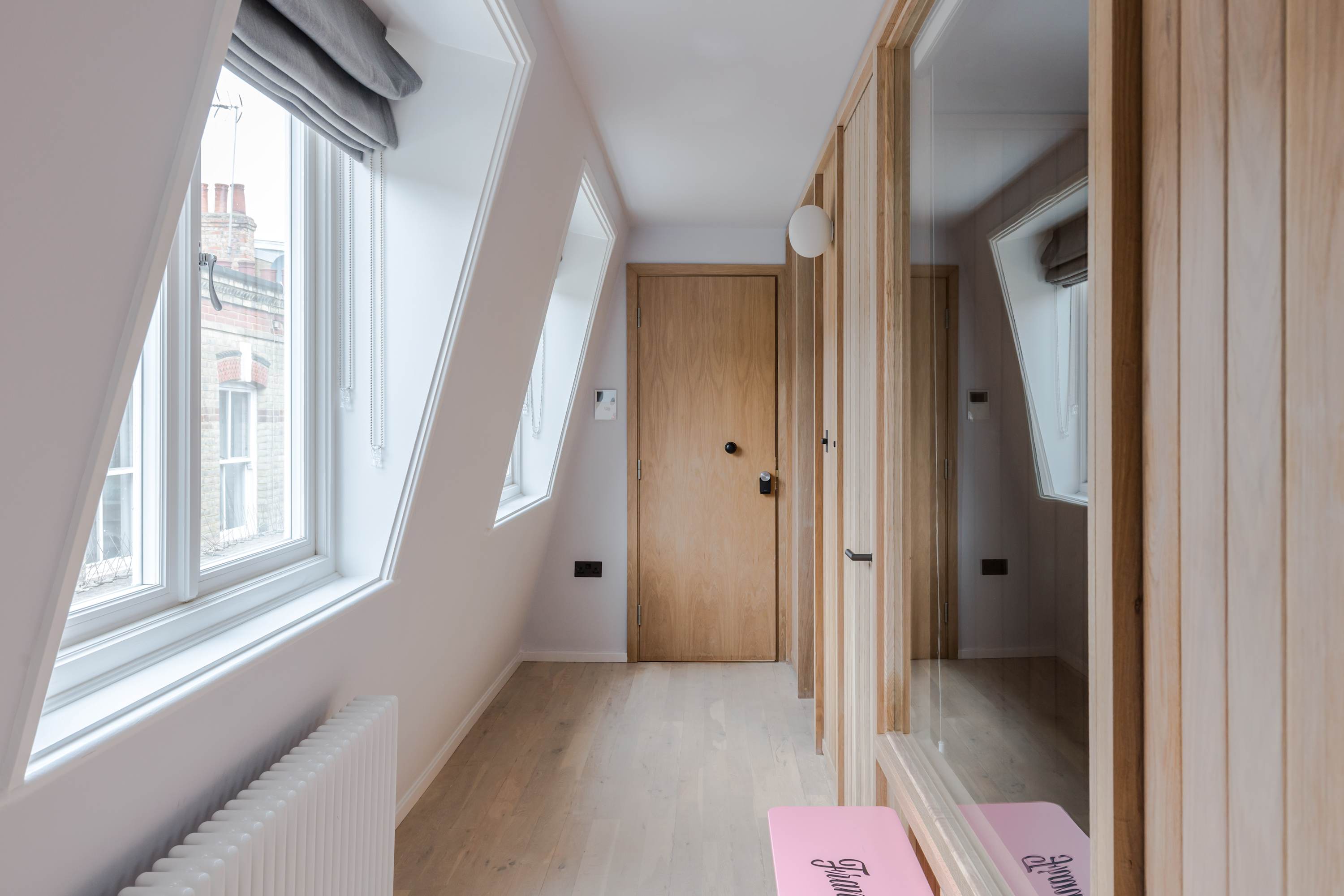 Top-Floor Soho Flat | AC | Sleeps 4 | Central Ldn in 18 Brewer Street, C W1F 0SG - Property image 31 - VivreStays