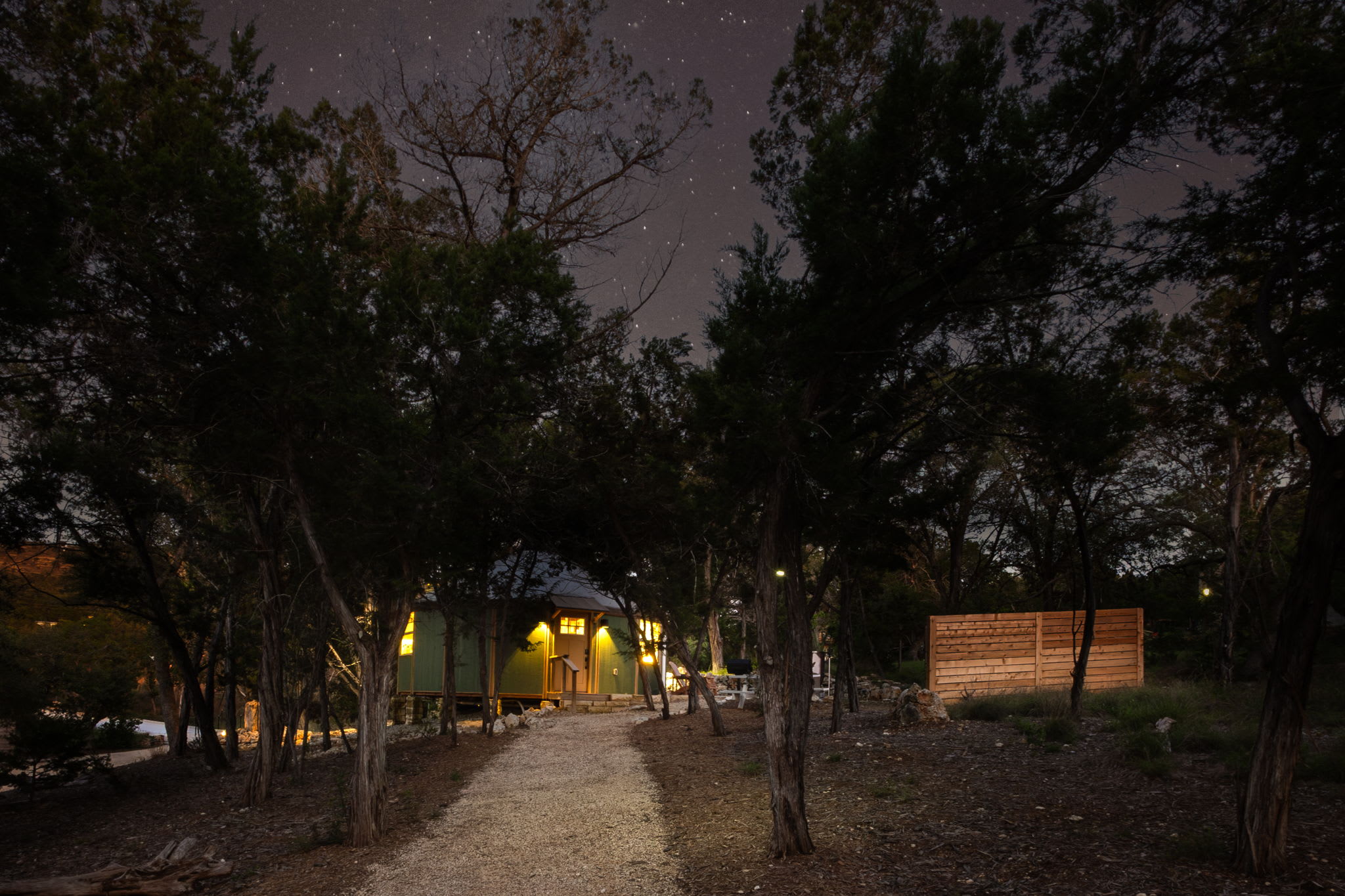 Hot Tub And Nature Escape - Charming Yurt With Rustic Elegance - Canyon Lake, TX