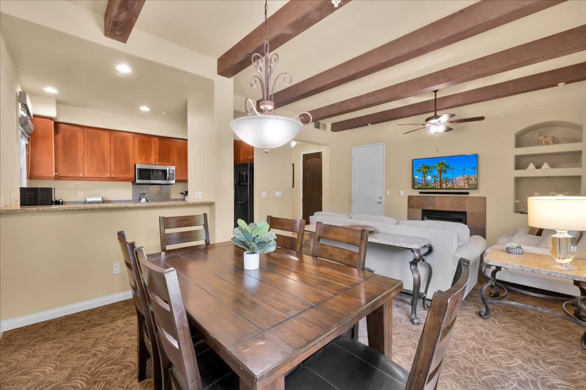 Desert Serenity #A | 1 BR Legacy Villas - Photo 5