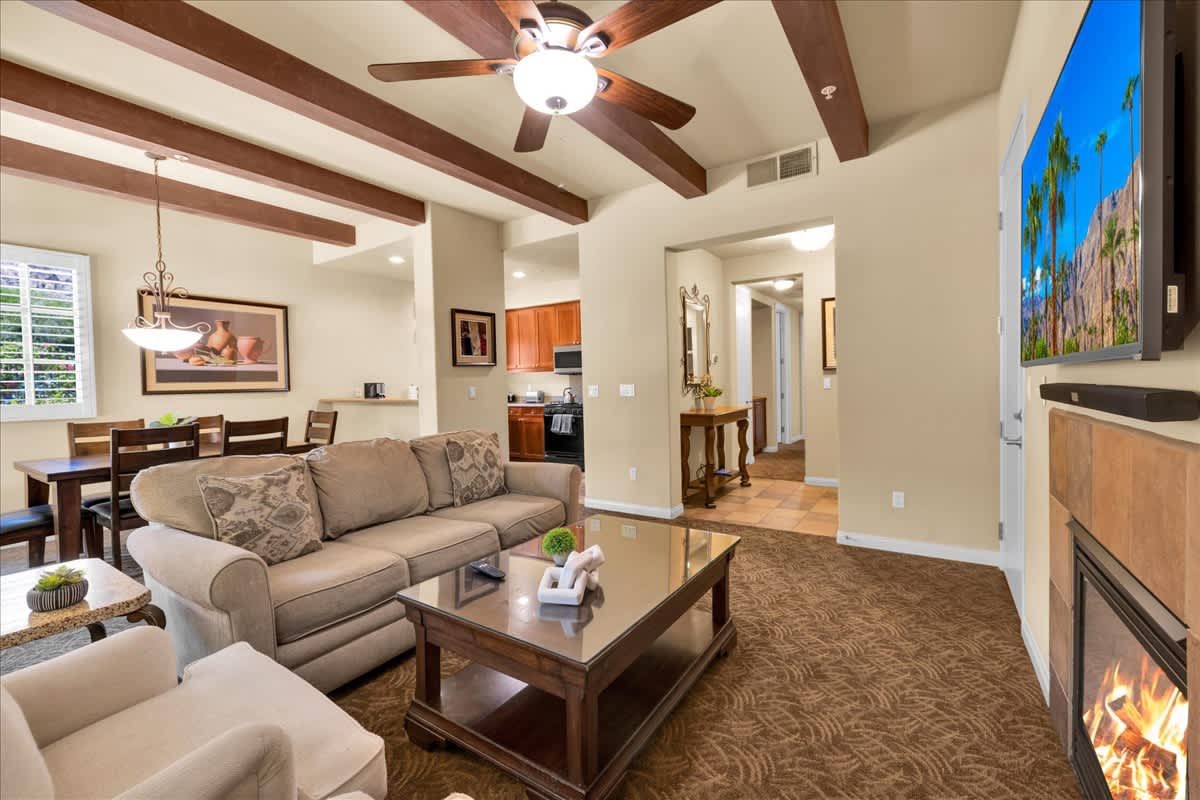 Desert Serenity #A | 1 BR Legacy Villas - Photo 2