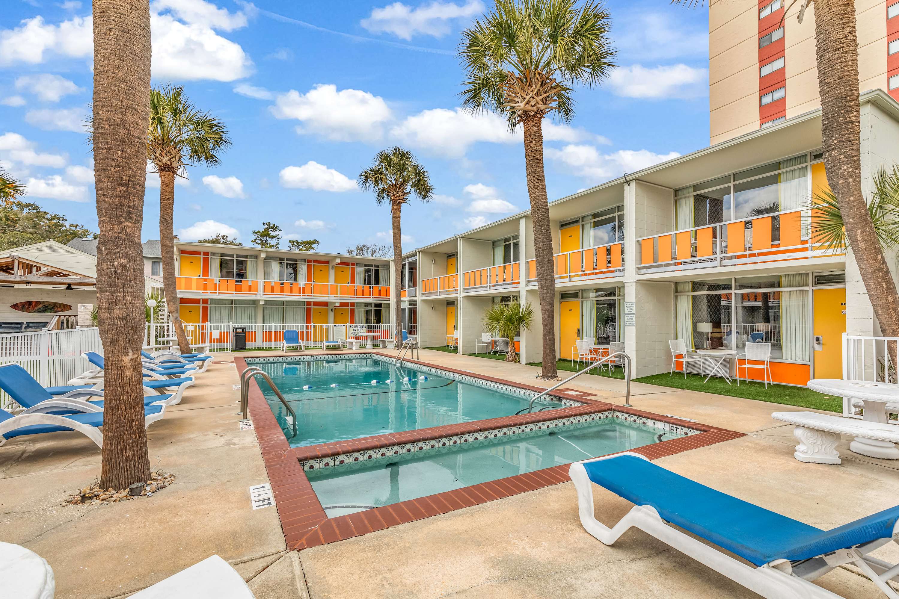 Holiday Shores 2BR Suite 210 | Photo 11