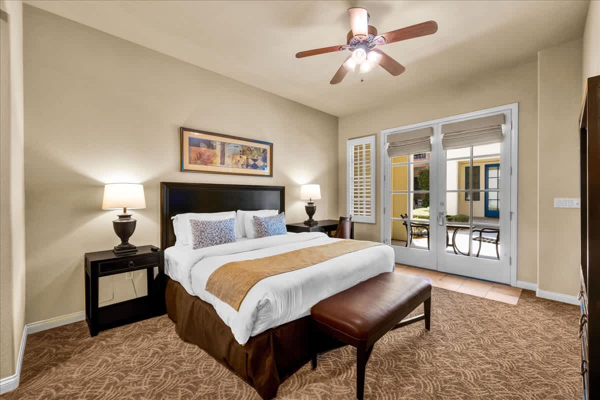 Desert Serenity #B | Studio Legacy Villas - Photo 2