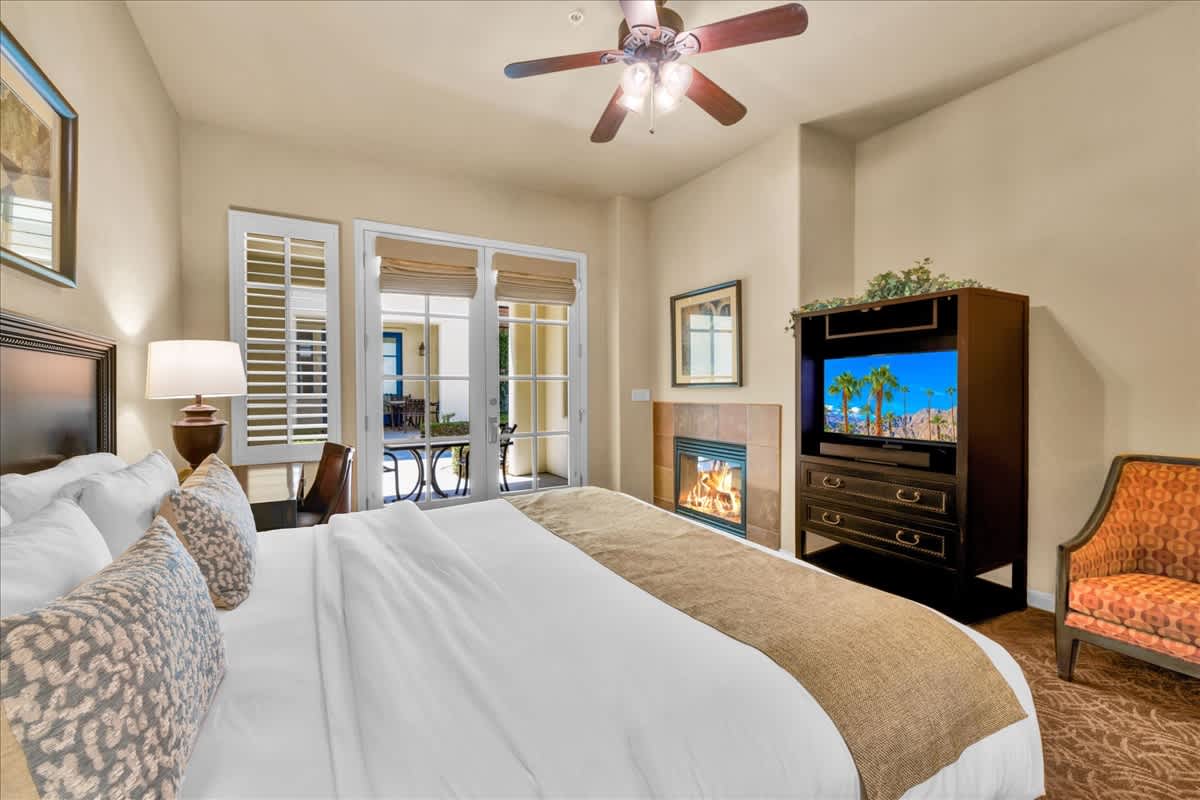 Desert Serenity #B | Studio Legacy Villas - Photo 5
