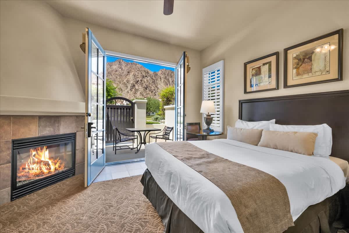 Desert Serenity #C | Studio Legacy Villas