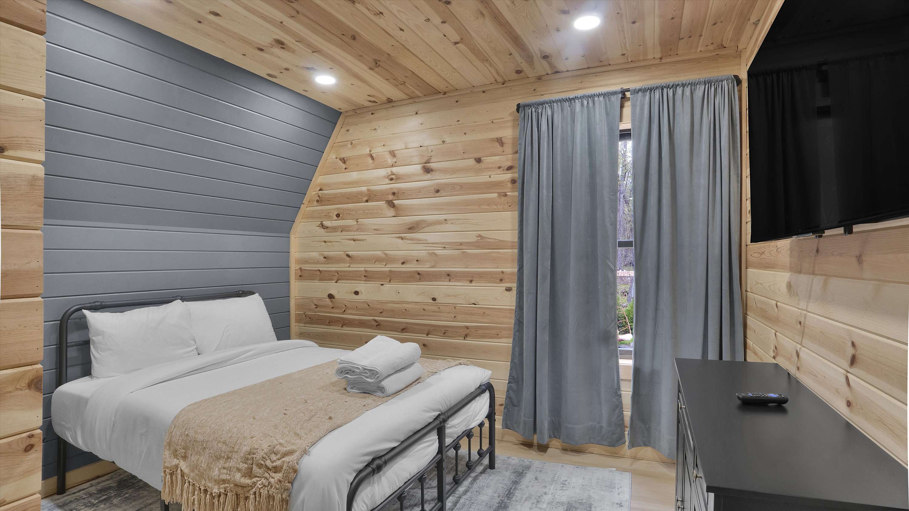 Spacious A-Frame | Hot Tub | Movie Room | Firepit