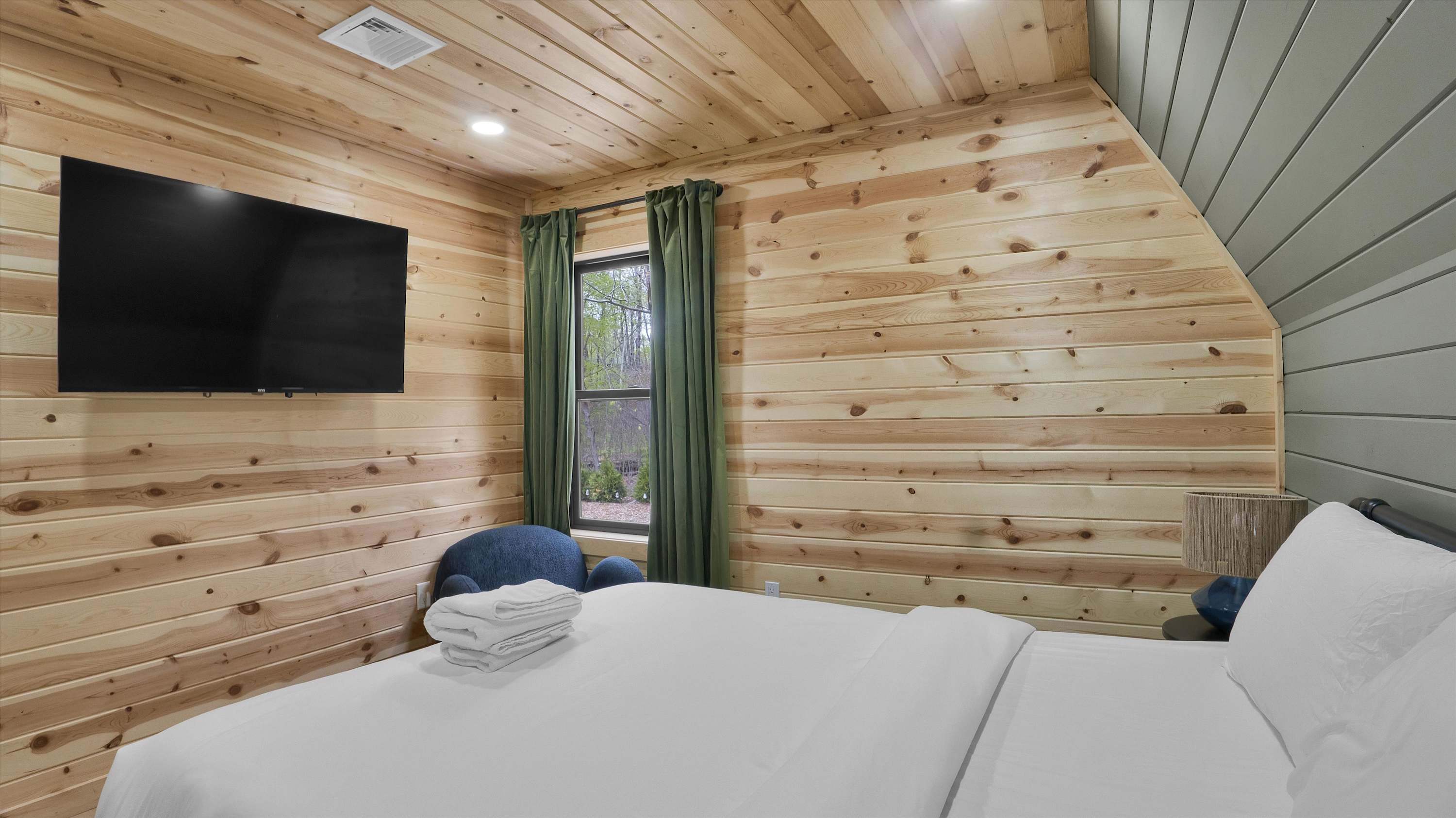 Spacious A-Frame | Hot Tub | Movie Room | Firepit
