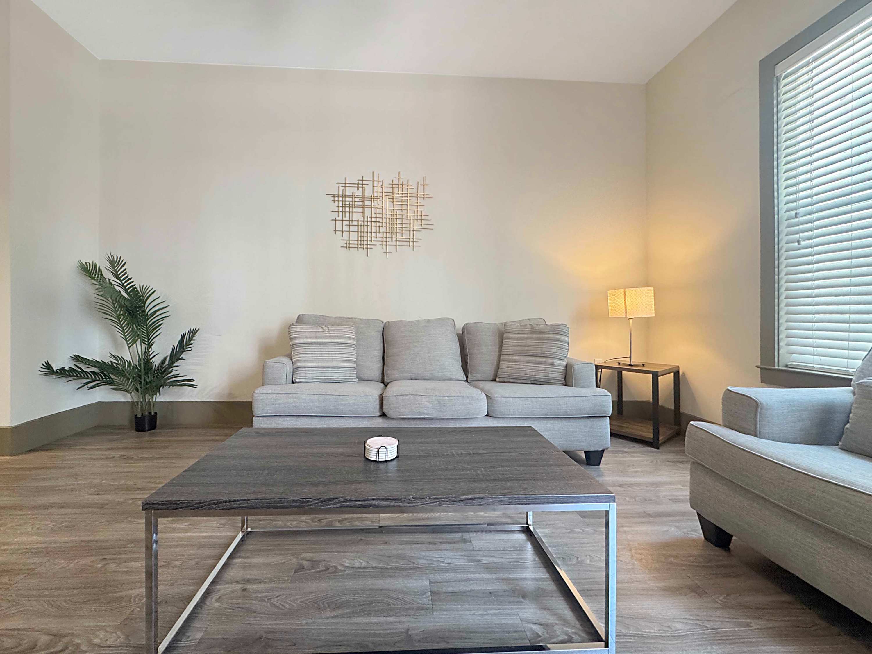 Tampa Retreat with Pool Access