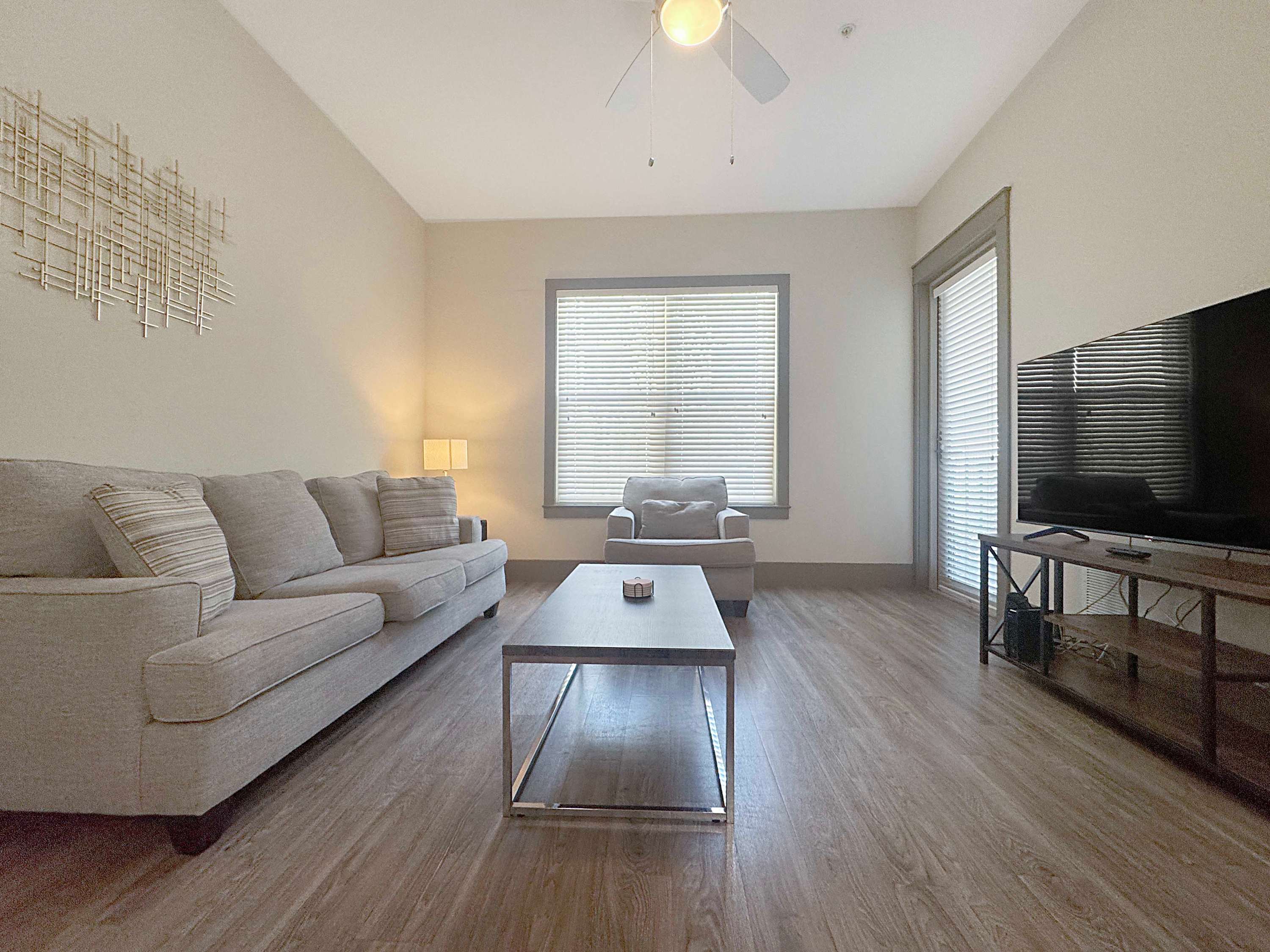 Tampa Retreat with Pool Access