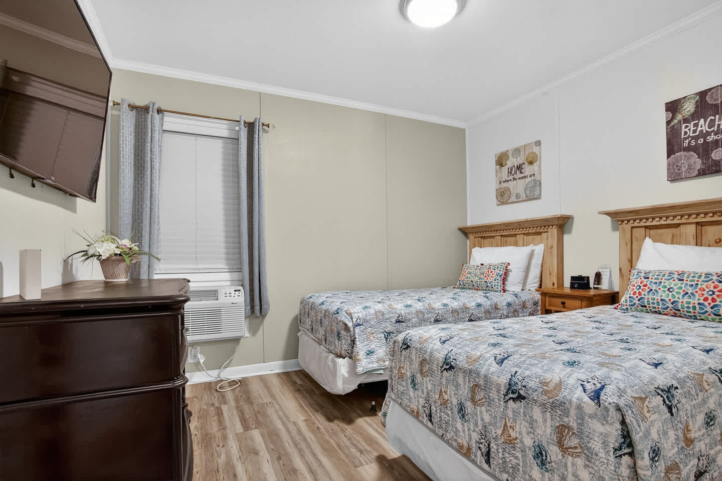 North Myrtle Beach 2BR condo Steps from Beach | Photo 32