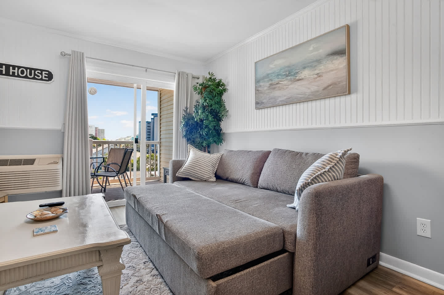 North Myrtle Beach 2BR condo Steps from Beach | Photo 29