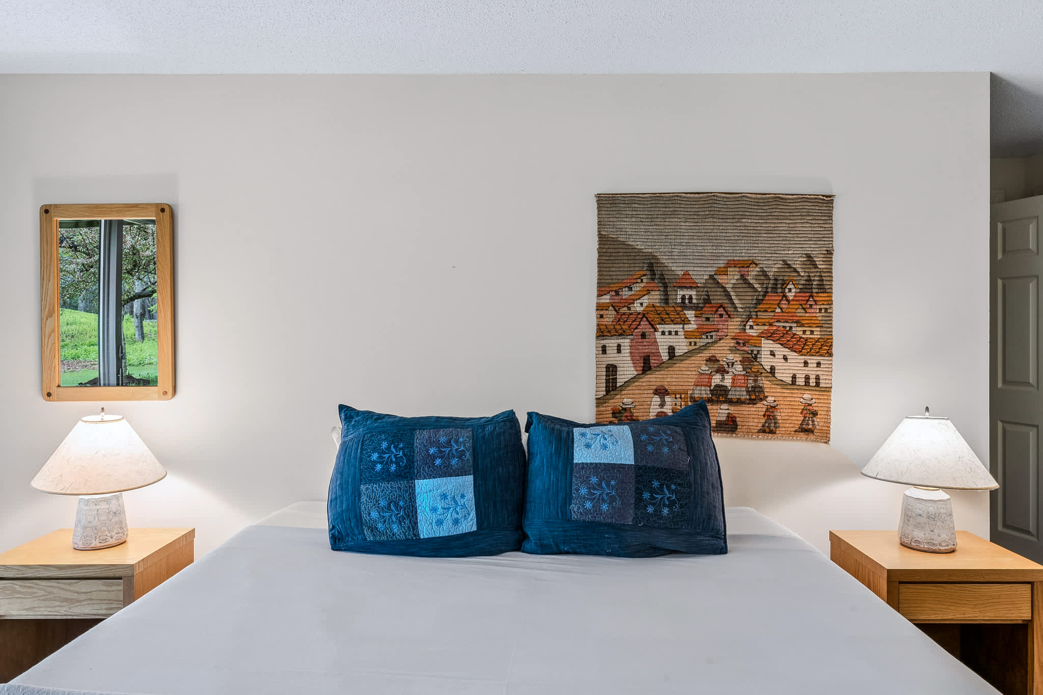 3BR Retreat, Fireplace & Deck, Club | Landmark 3C