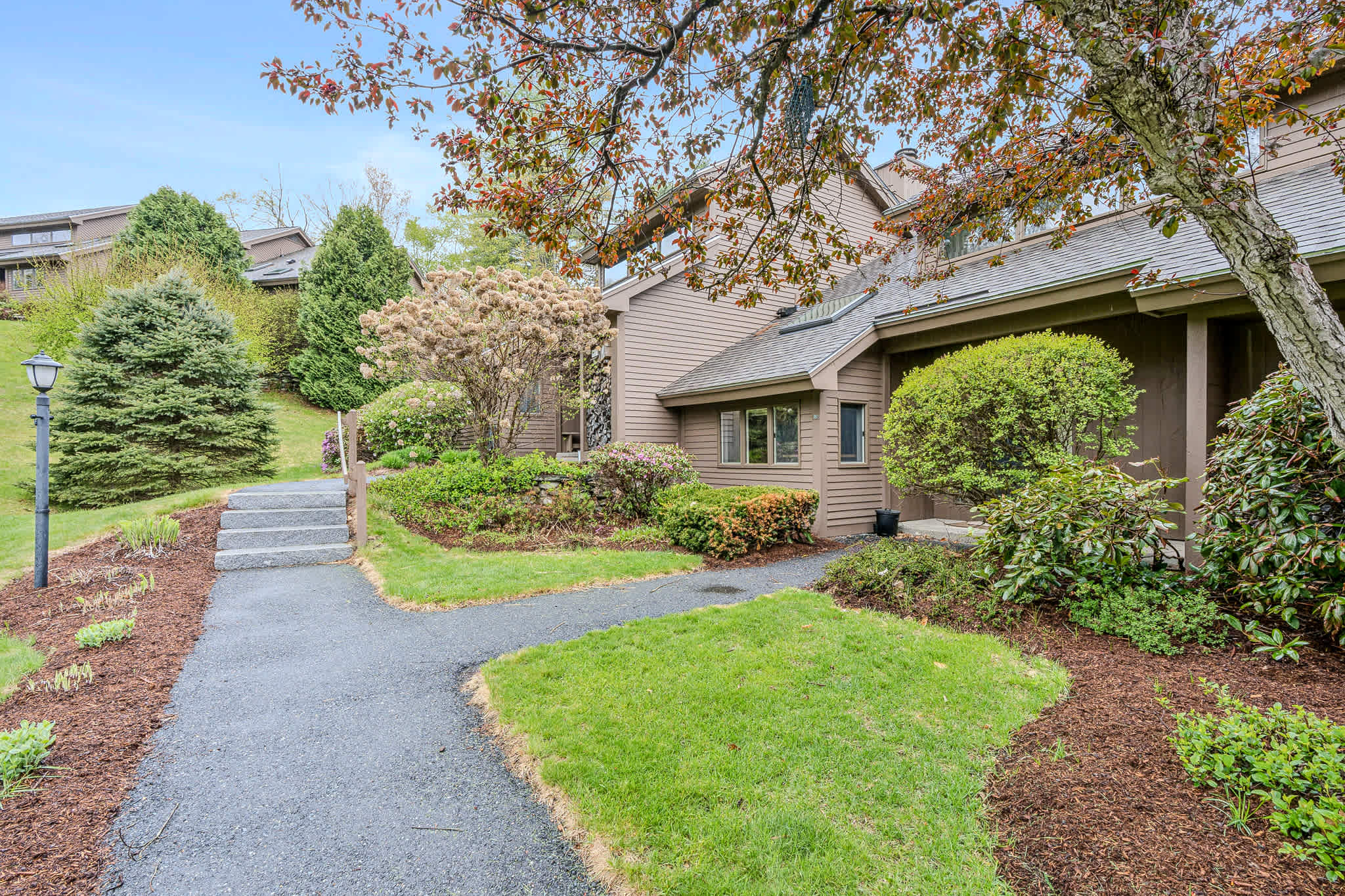 3BR Retreat, Fireplace & Deck, Club | Landmark 3C