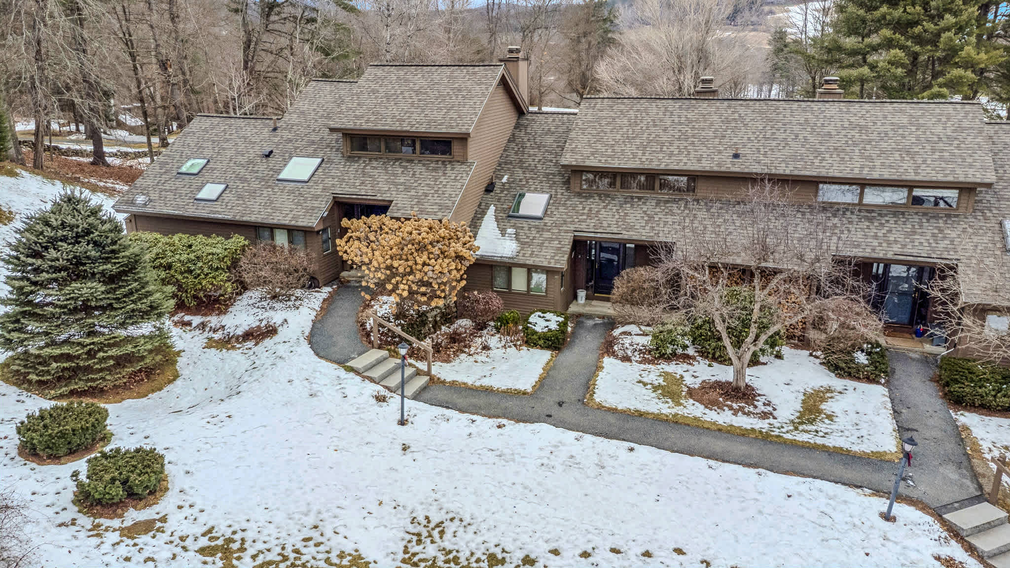 3BR Retreat, Fireplace & Deck, Club | Landmark 3C
