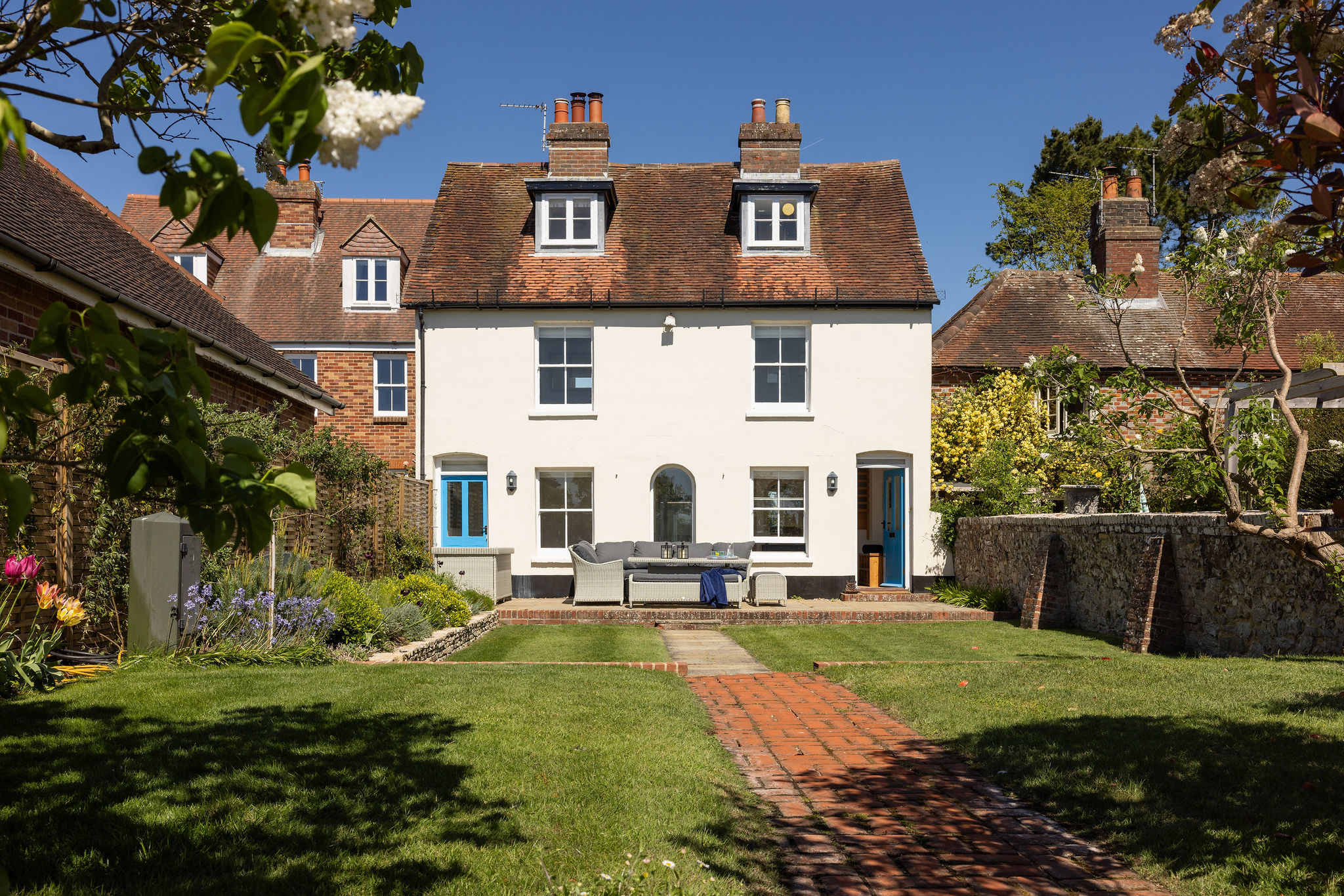 Sea-facing front garden and patio