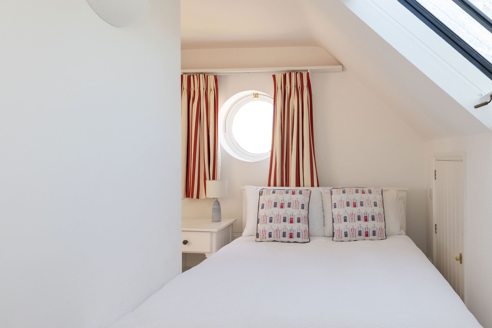 Peaceful top-floor bedroom