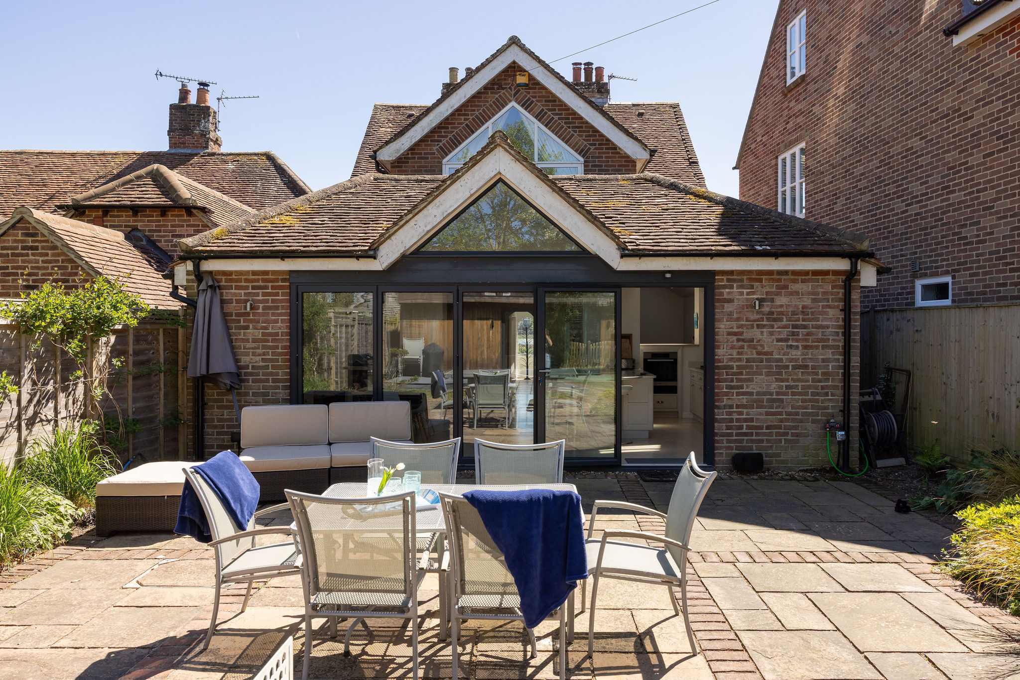 Step outside for long summer lunches