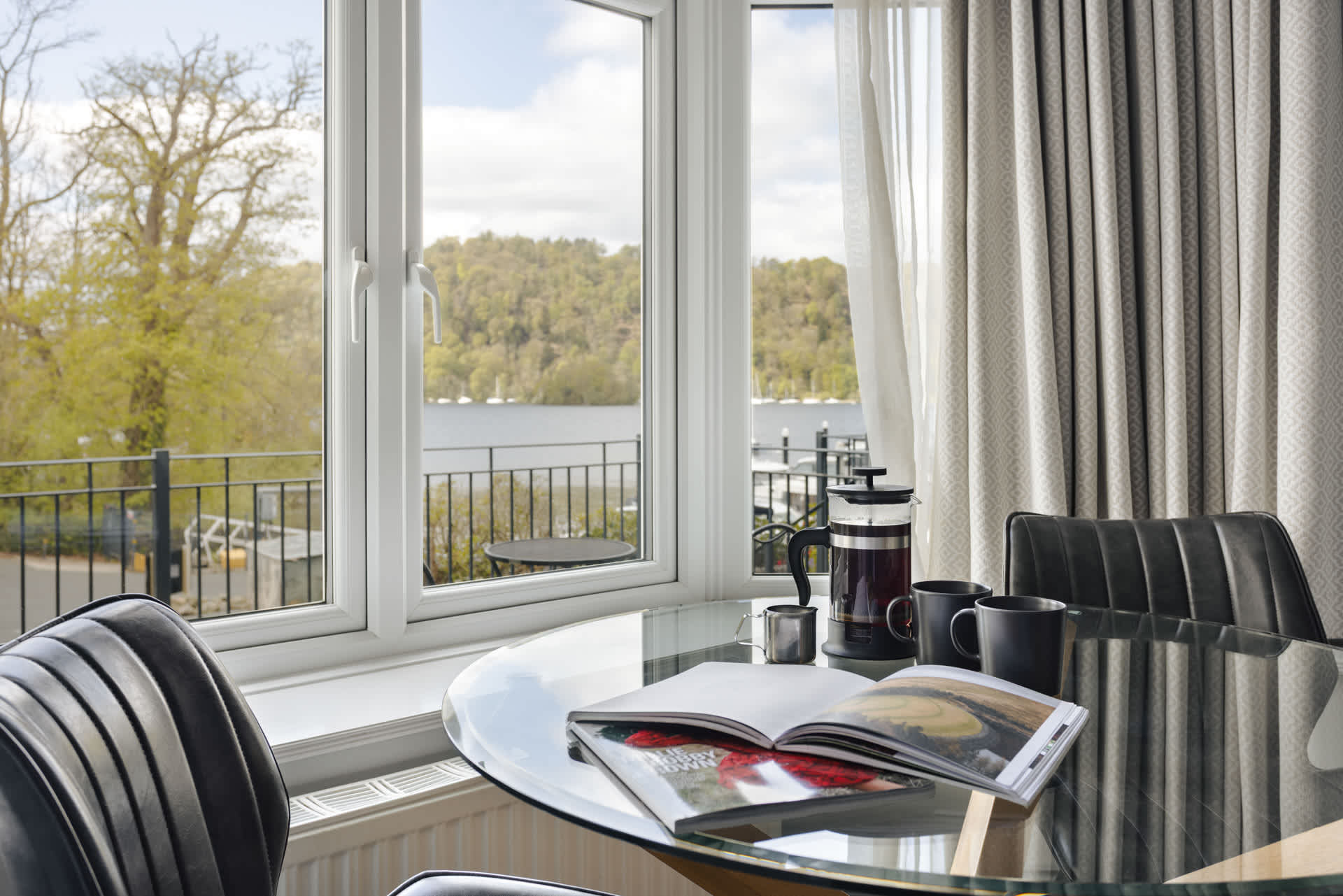 Lakeside Studio | Ridgestone