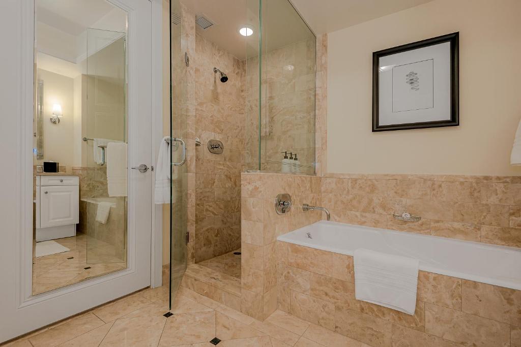 Four Seasons Brickell Luxury Bayview Boutique Residence