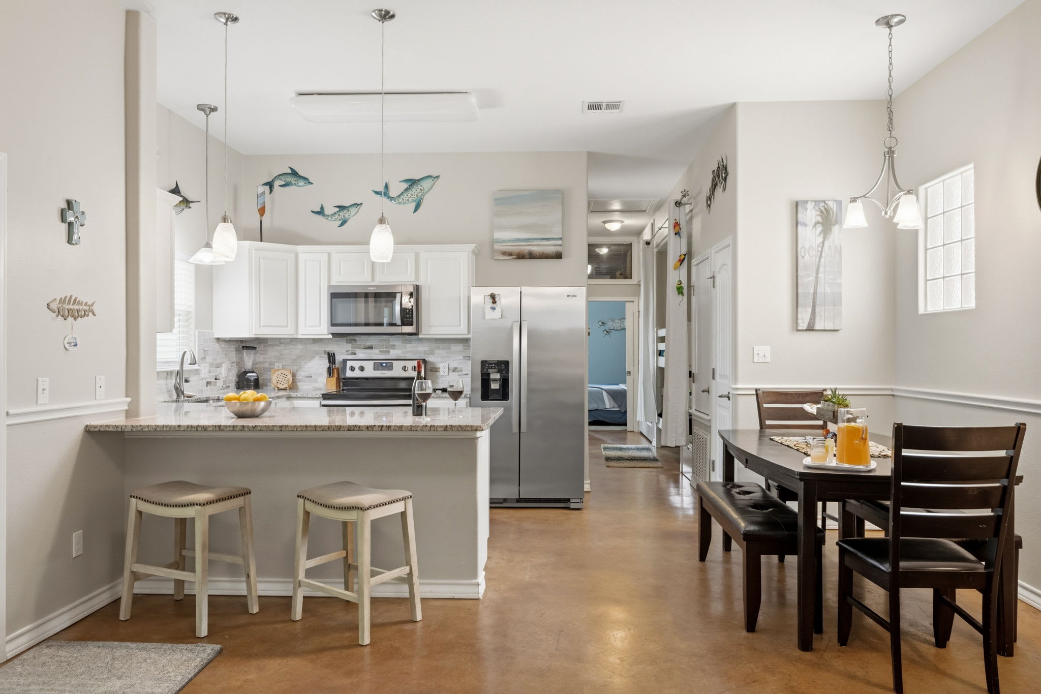 Kitchen & Dining Overview