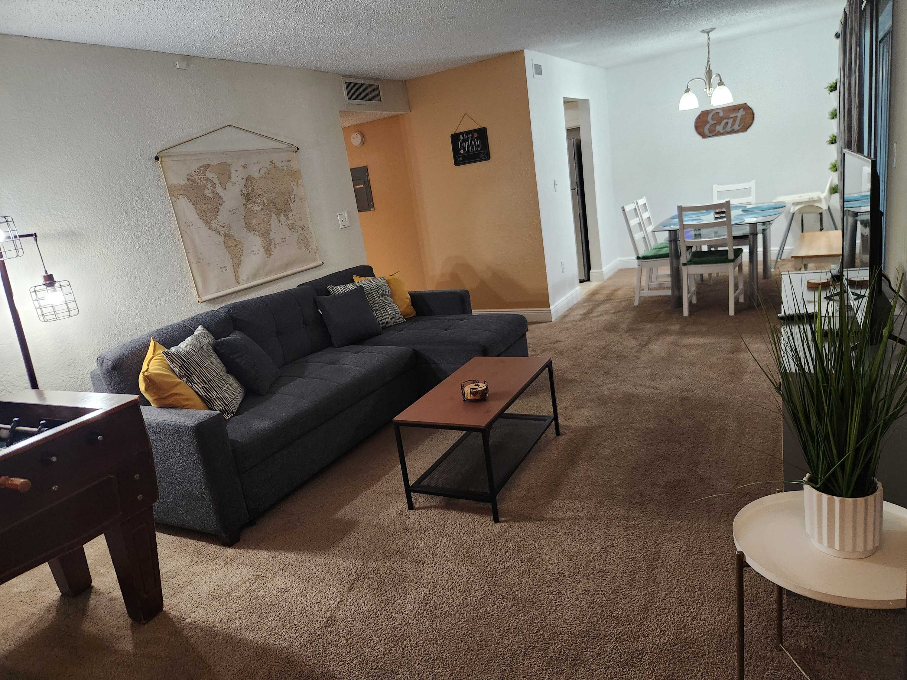 Family-Friendly 2BR Condo Near Universal