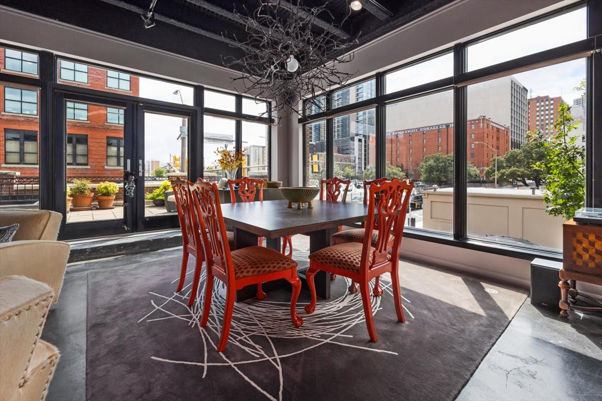 Granger Ft Worth - Huge rooftop deck & city views 5