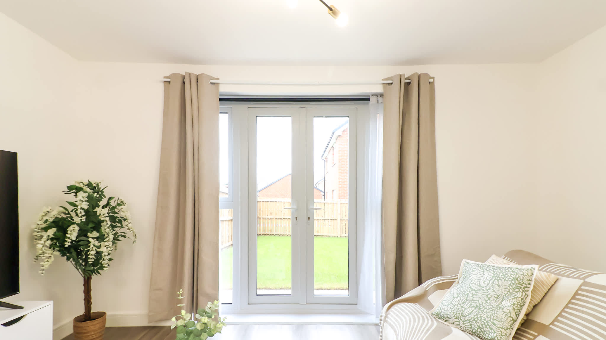 Modern Home In Stockton-on-Tees, Parking & WiFi in Yarm Back Lane TS21 1AU - Property image 26 - VivreStays