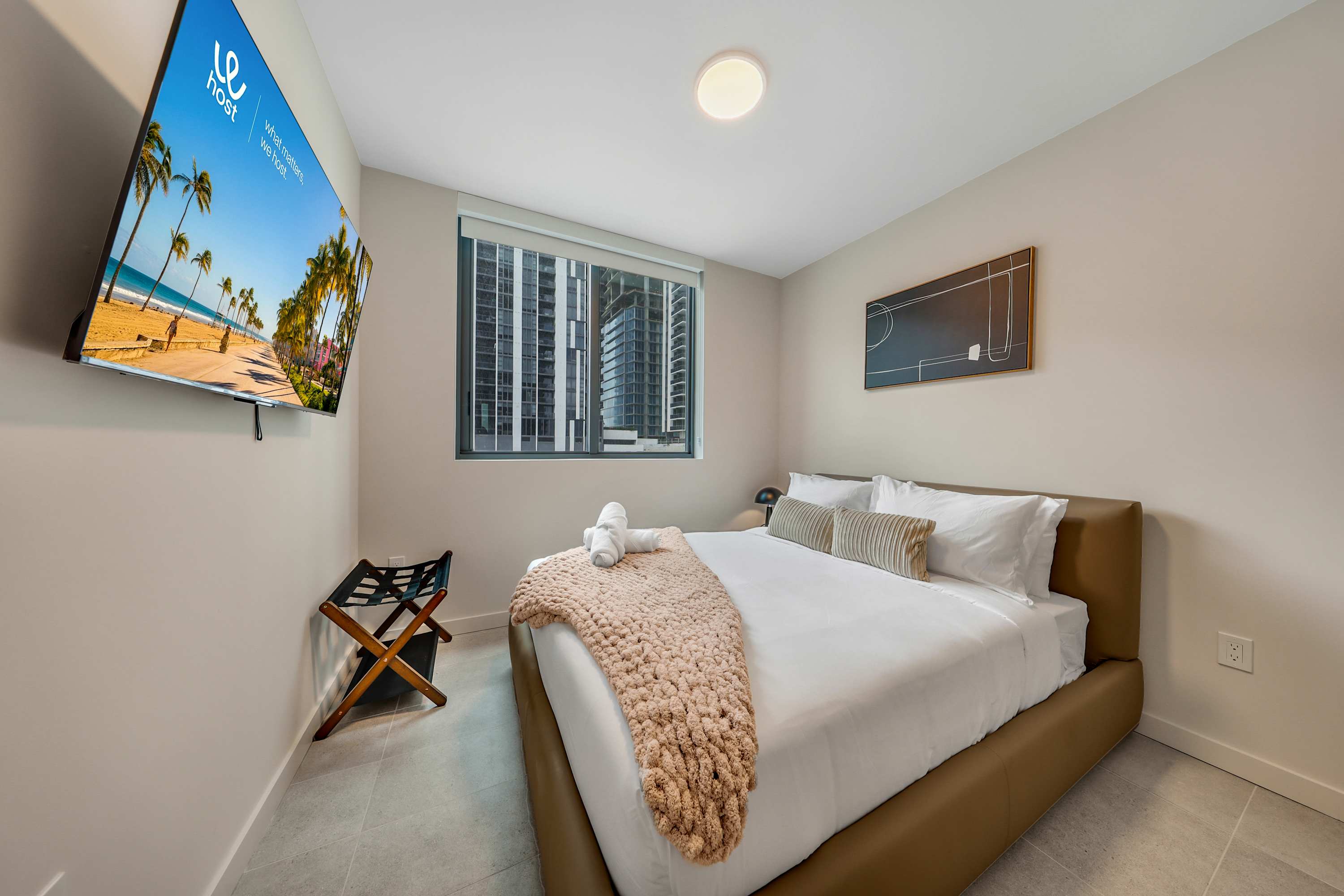 1BR Condo | Panoramic Views | FIFA Fan Fest 10 Min